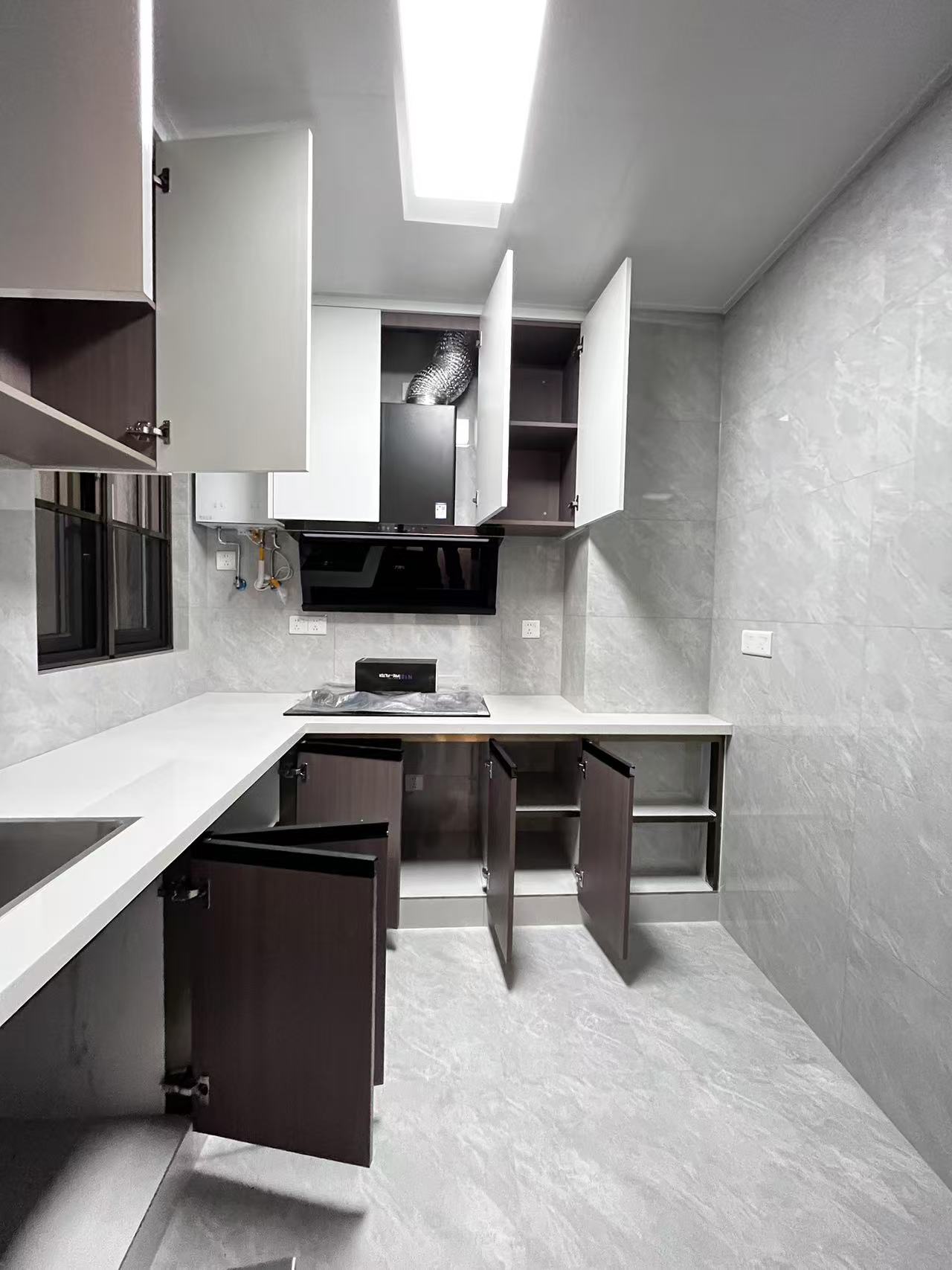 吾悦广场  3室2厅2卫    2300.0元/月室内图