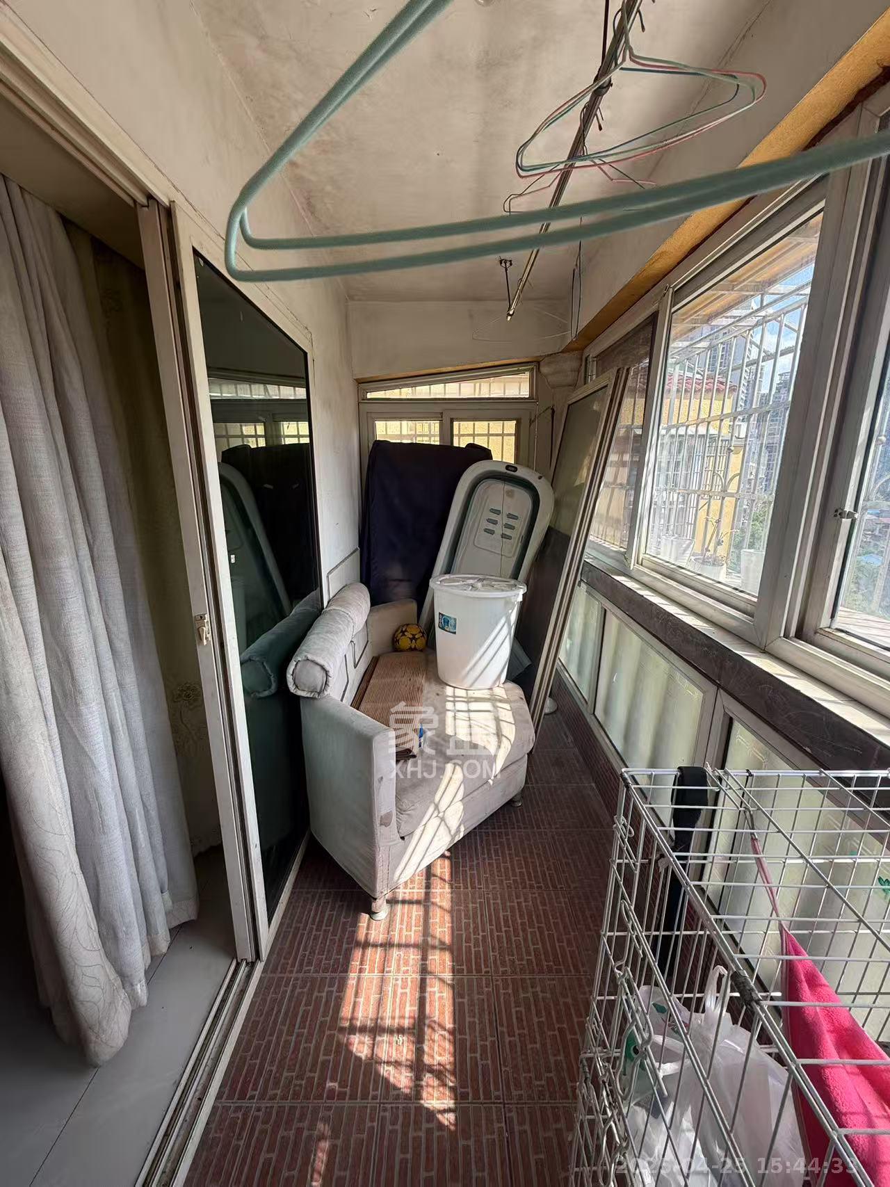 御景龙城 2室2厅1卫 1500.0元/月 御景龙城 2室2厅1卫 1500.0元/月室内图