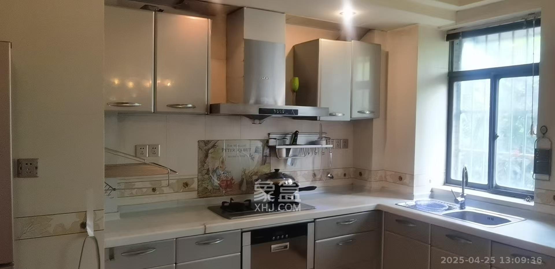 万煦园 3室2厅2卫 2500.0元/月 万煦园 3室2厅2卫 2500.0元/月室内图