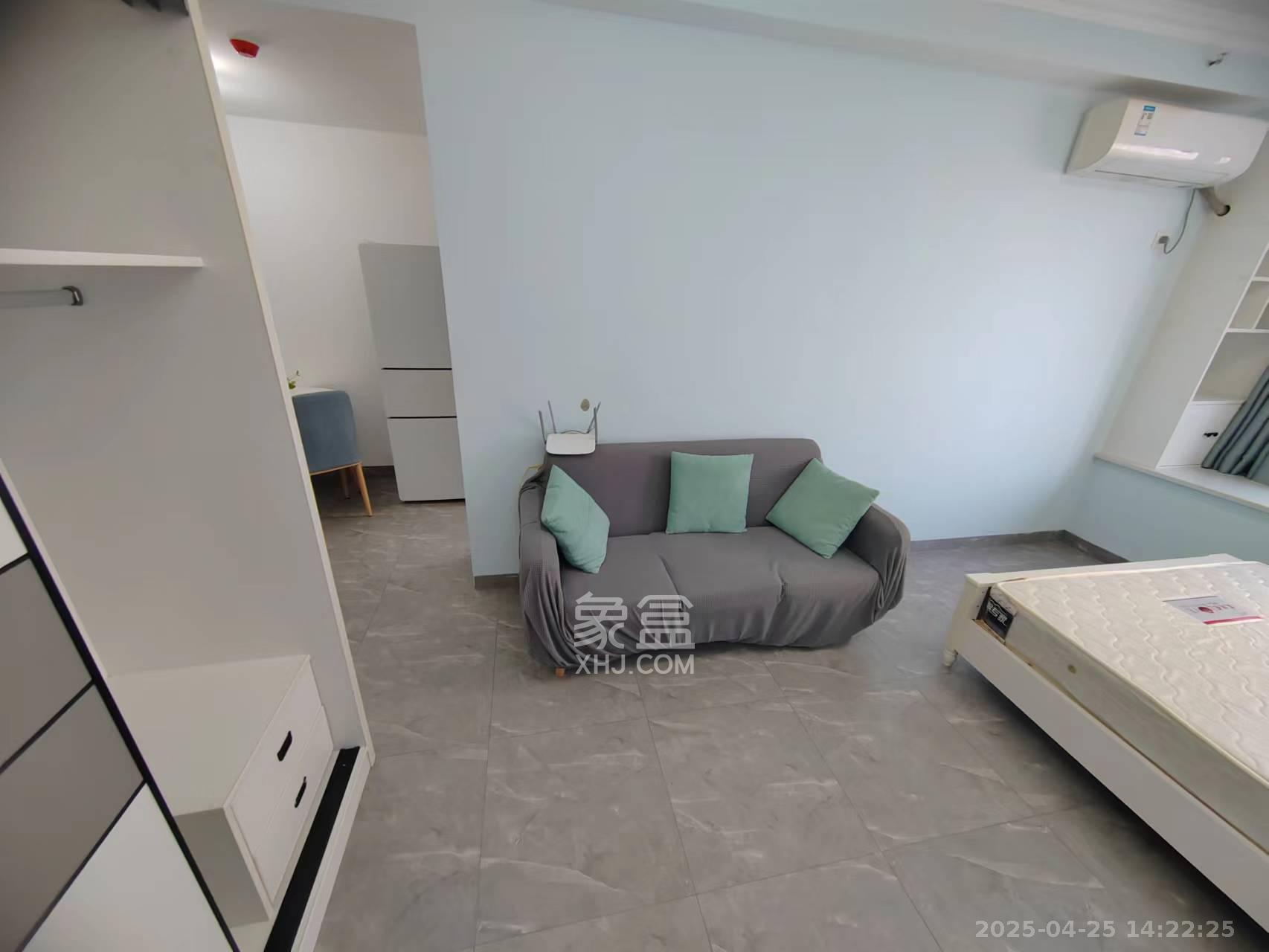 融创融公馆(融创臻苑) 1室1厅1卫 1750.0元/月 融创融公馆(融创臻苑) 1室1厅1卫 1750.0元/月室内图