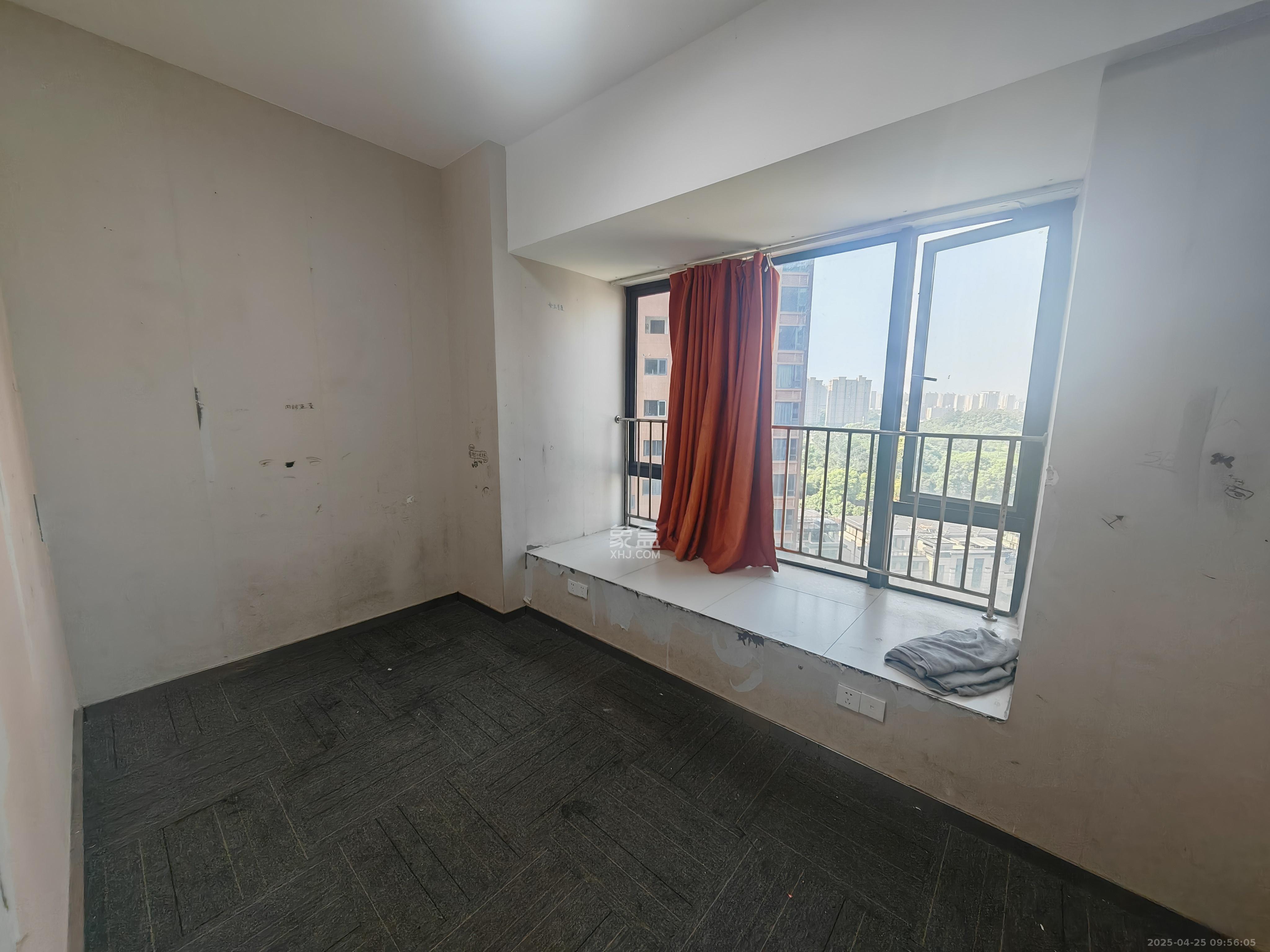 京武浪琴山一、二期 2室1厅1卫 1500.0元/月 京武浪琴山一、二期 2室1厅1卫 1500.0元/月室内图