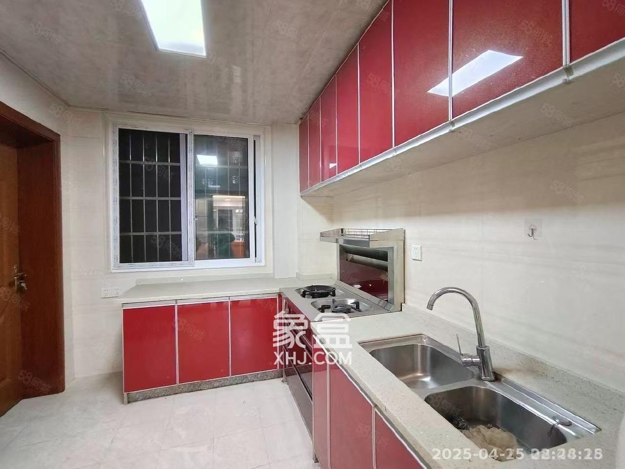 中房F联邦  3室2厅1卫    2600.0元/月 中房F联邦  3室2厅1卫    2600.0元/月室内图