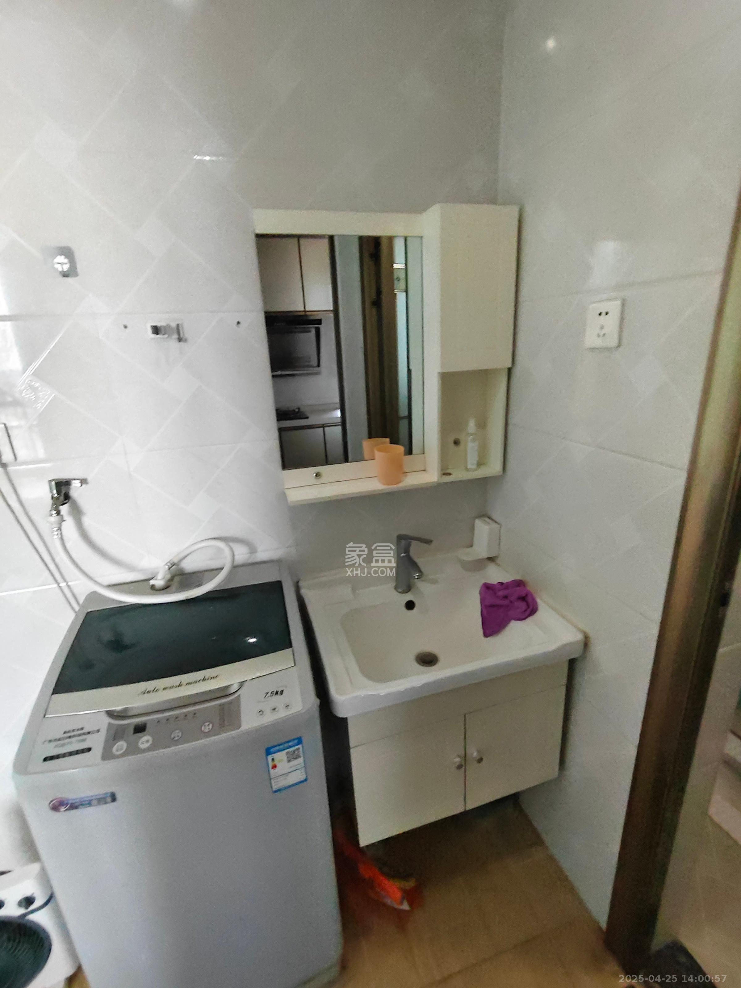 荣悦台  1室1厅1卫   2000.00元/月室内图