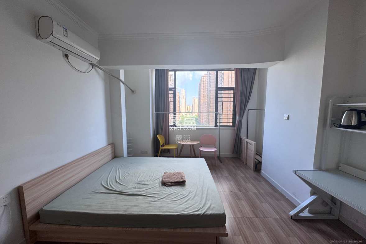 明大佳园  1室1厅1卫    1600.0元/月 明大佳园  1室1厅1卫    1600.0元/月室内图