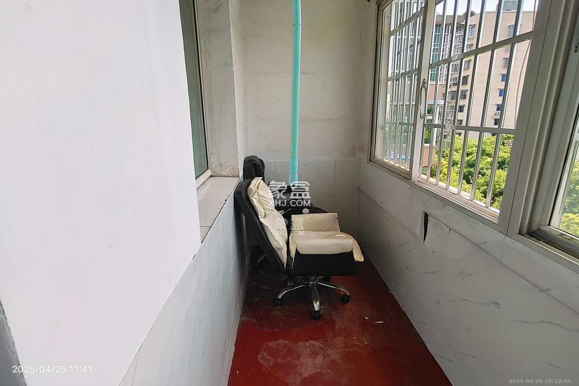 火星一片 3室1厅1卫 1200.0元/月 火星一片 3室1厅1卫 1200.0元/月室内图