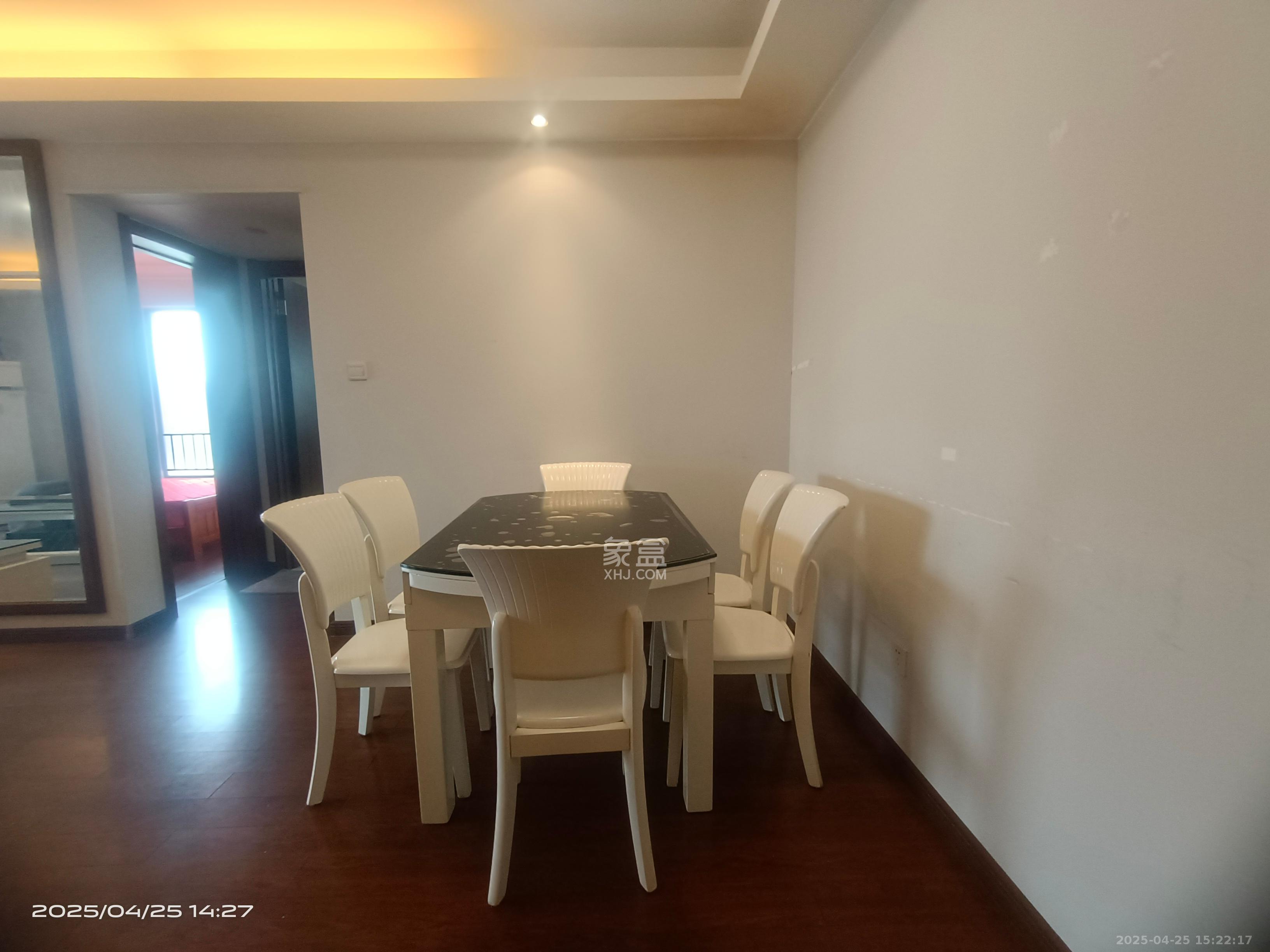 万科金域华府三四期 3室2厅1卫 2600.0元/月 万科金域华府三四期 3室2厅1卫 2600.0元/月室内图