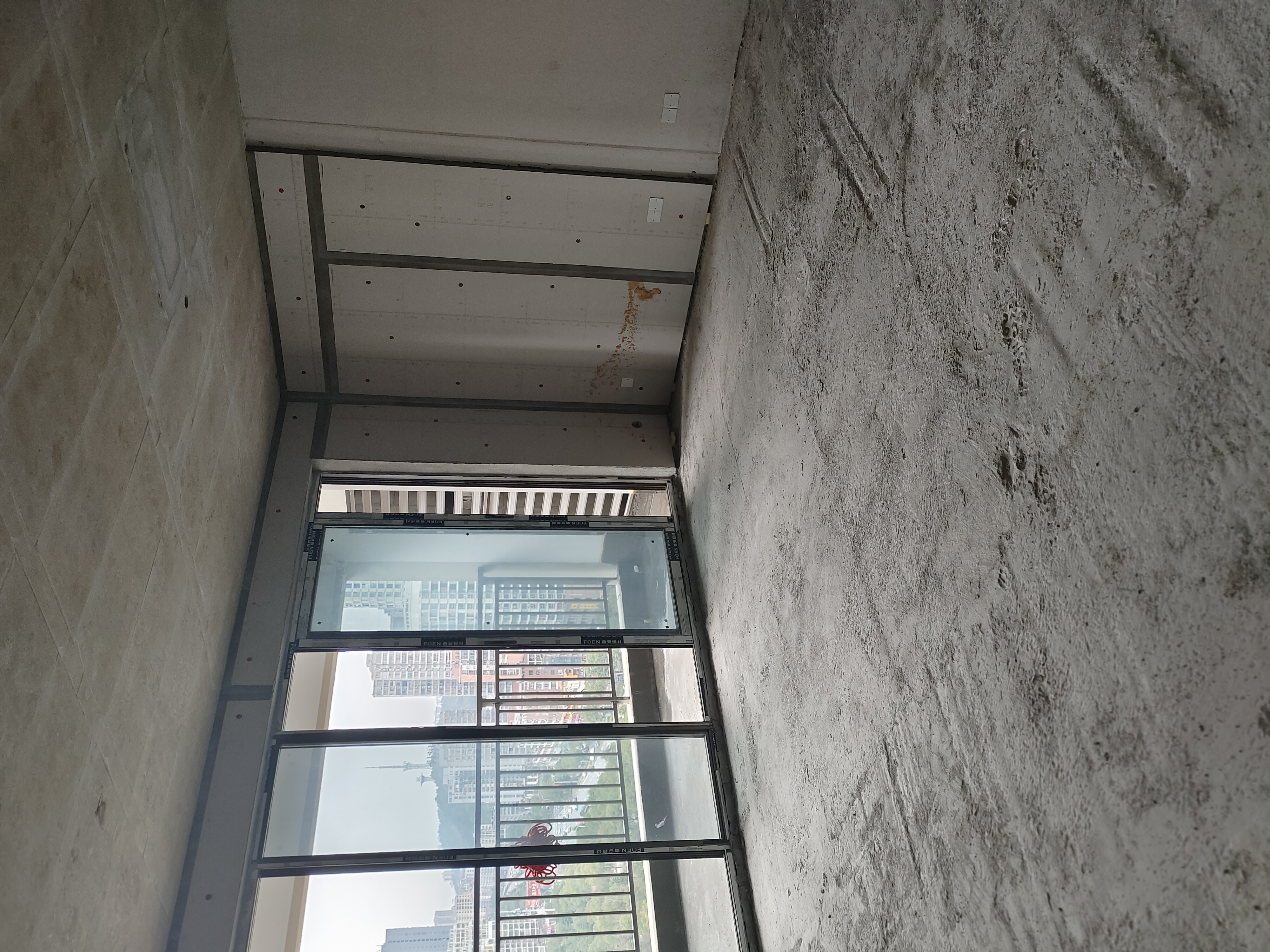 吾悦广场 4室2厅2卫 71.8万 吾悦广场 4室2厅2卫 71.8万客厅