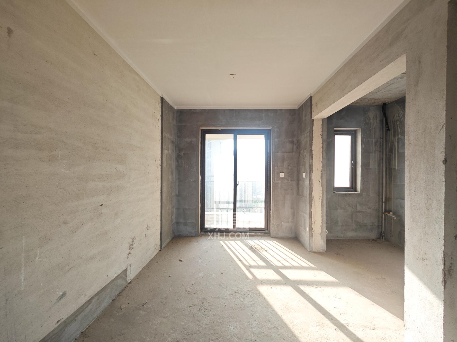 卓越蔚蓝城邦  3室2厅2卫    83.8万 卓越蔚蓝城邦  3室2厅2卫    83.8万客厅