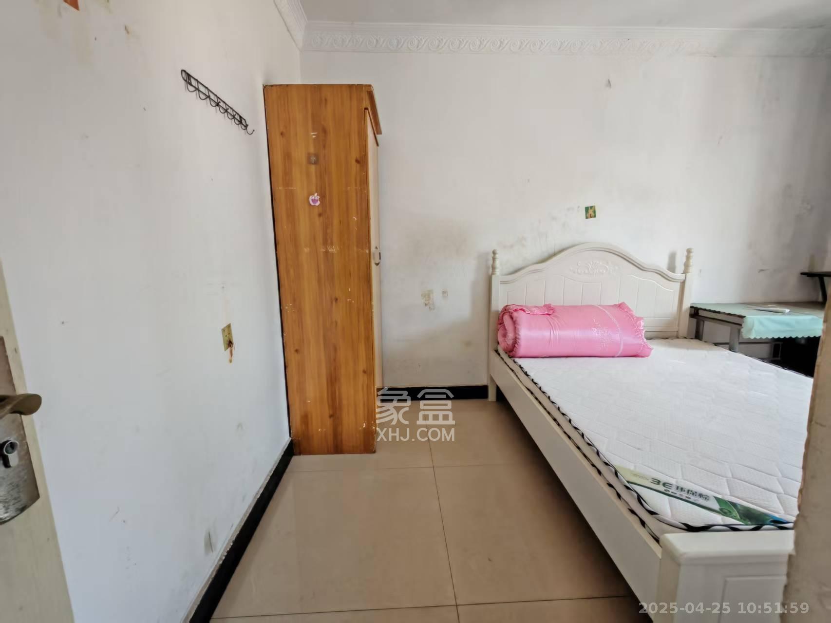 鸿基花园 2室2厅1卫 1500.0元/月 鸿基花园 2室2厅1卫 1500.0元/月室内图