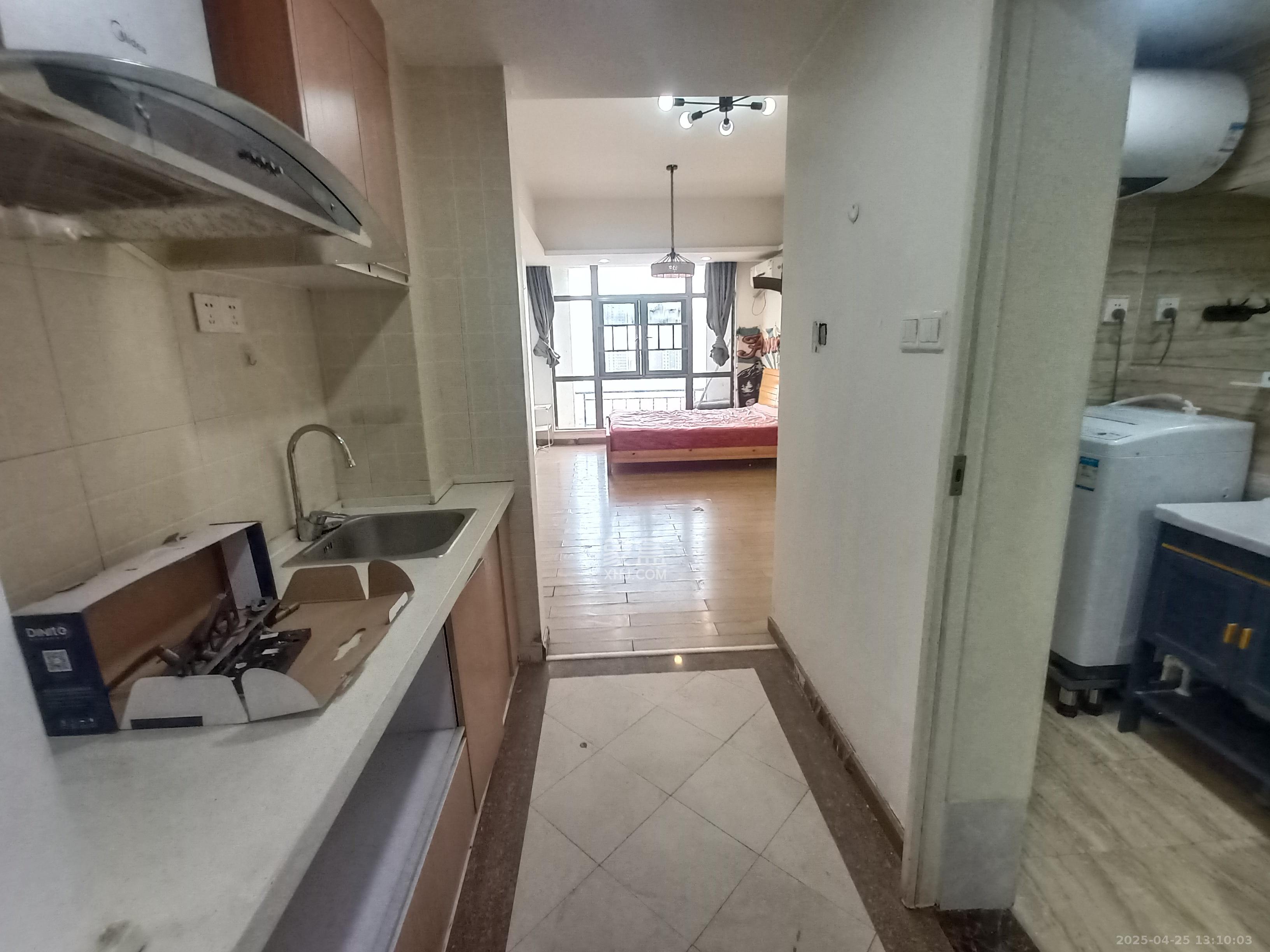 米兰春天 1室1厅1卫 1100.0元/月 米兰春天 1室1厅1卫 1100.0元/月室内图