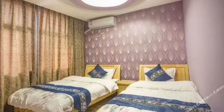 黄金塔安置小区散盘 1室2厅4卫 9500.0元/月 黄金塔安置小区散盘 1室2厅4卫 9500.0元/月室内图