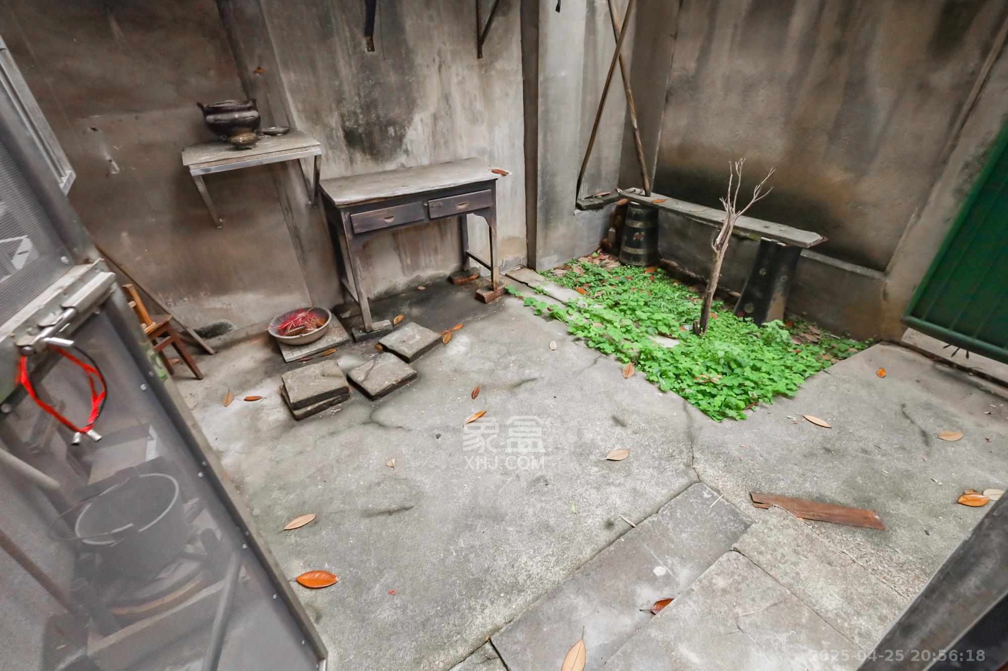 杜家塘小区 3室1厅1卫 2500.0元/月 杜家塘小区 3室1厅1卫 2500.0元/月室内图