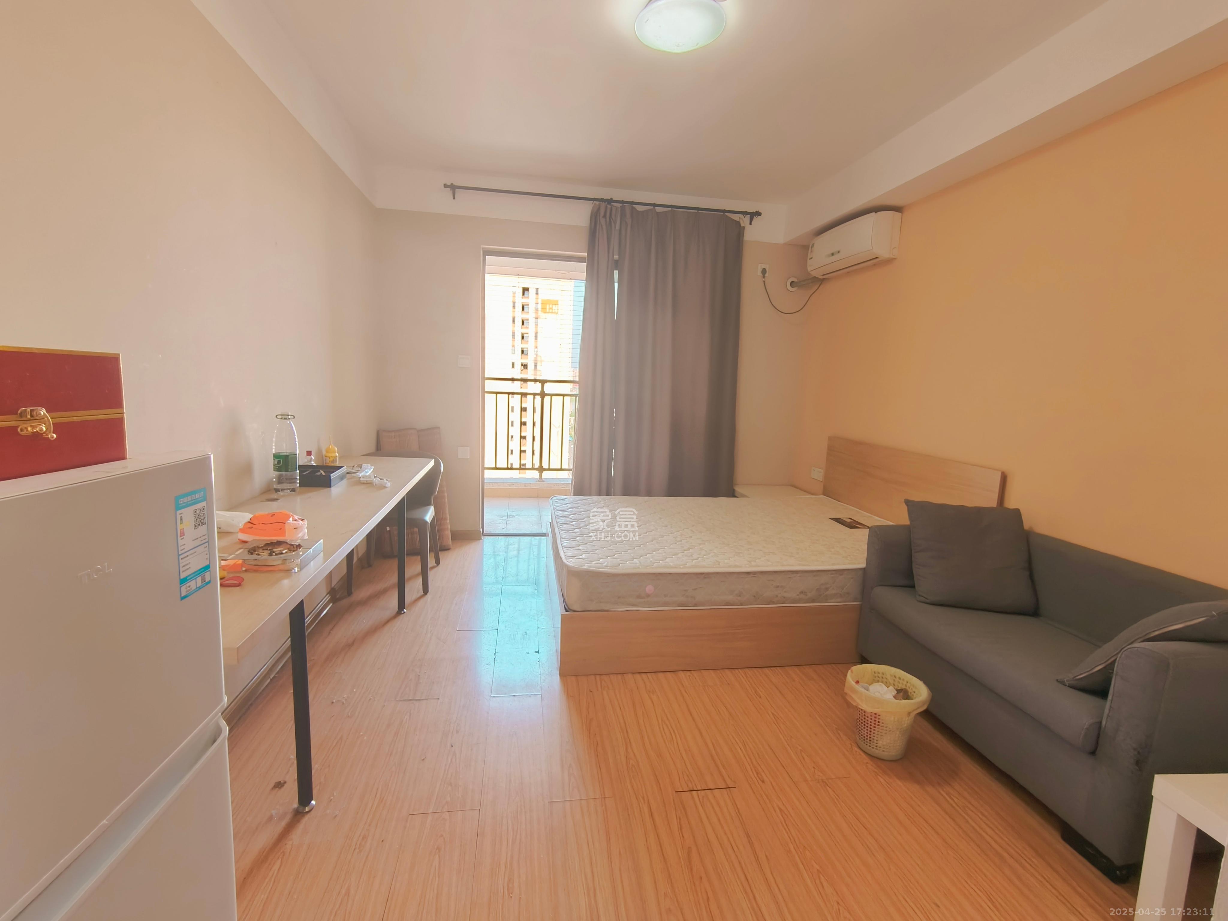 万科白鹭郡 1室1厅1卫 1400.0元/月 万科白鹭郡 1室1厅1卫 1400.0元/月室内图