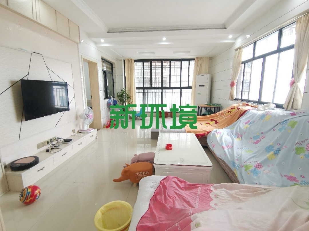 熙城春天 3室2厅1卫 1800.0元/月 熙城春天 3室2厅1卫 1800.0元/月室内图