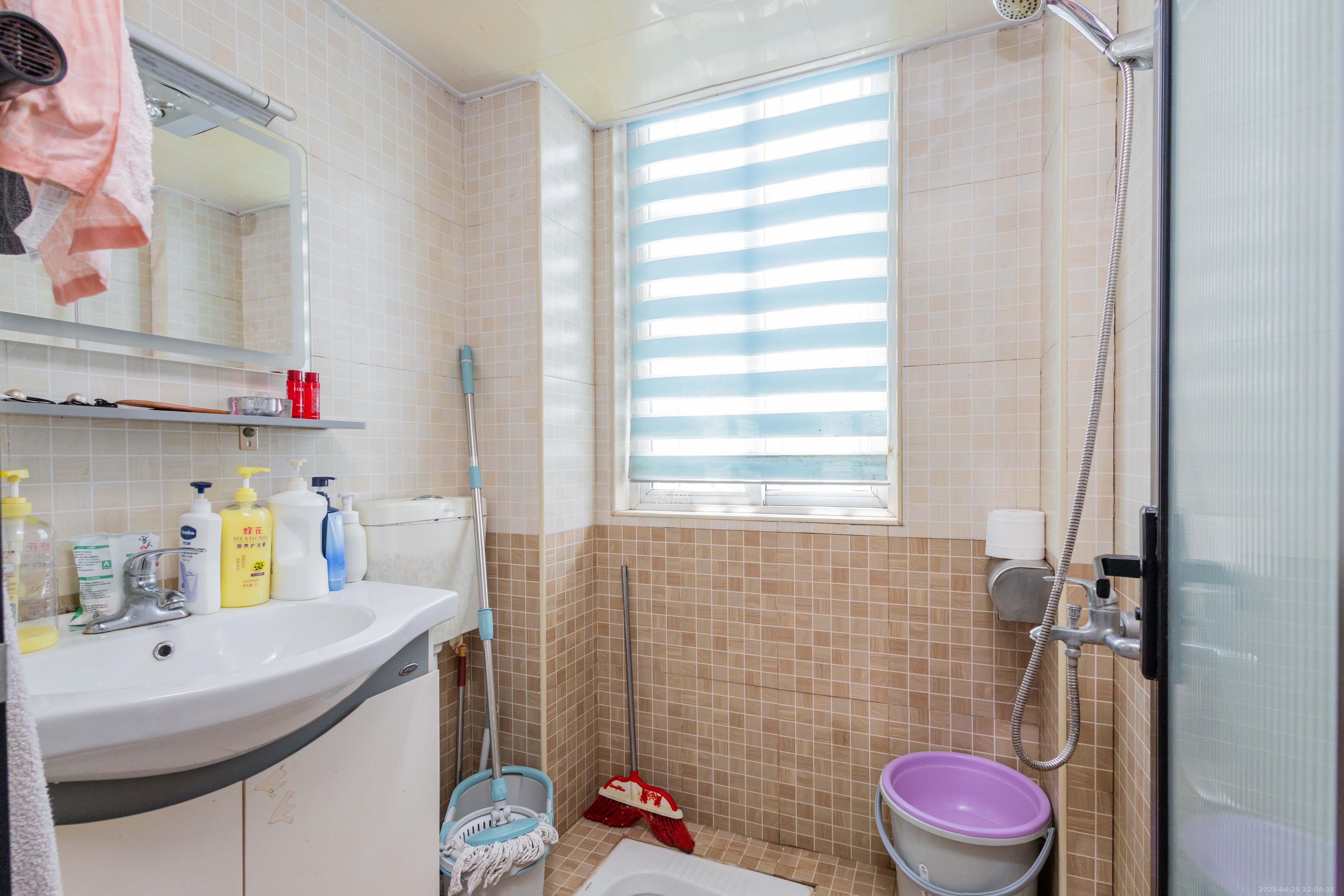 星城福邸(雄天朗郡) 3室2厅2卫 90.0万 星城福邸(雄天朗郡) 3室2厅2卫 90.0万卫生间