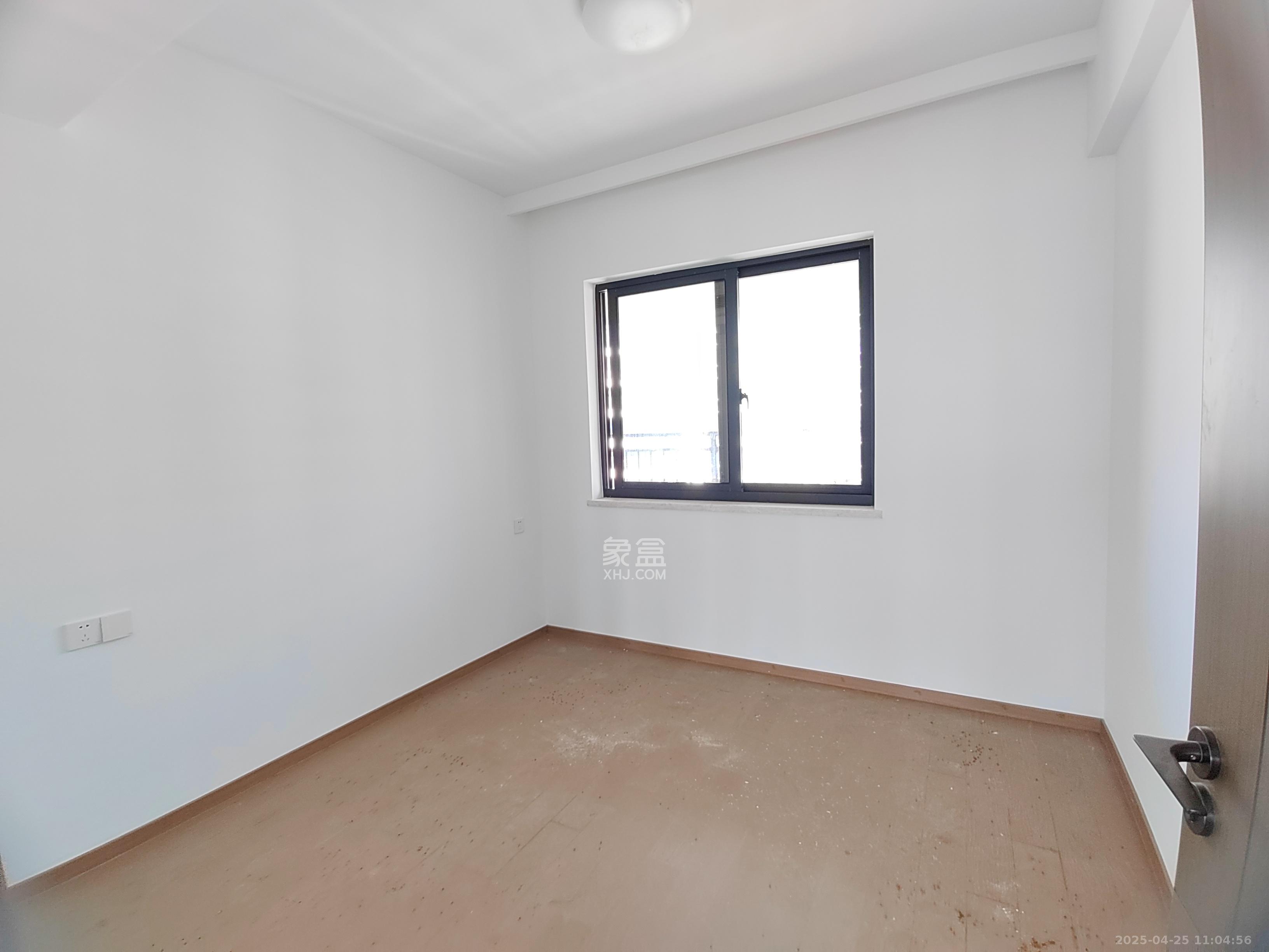 滨江府1913 4室2厅3卫 12000.0元/月 滨江府1913 4室2厅3卫 12000.0元/月室内图