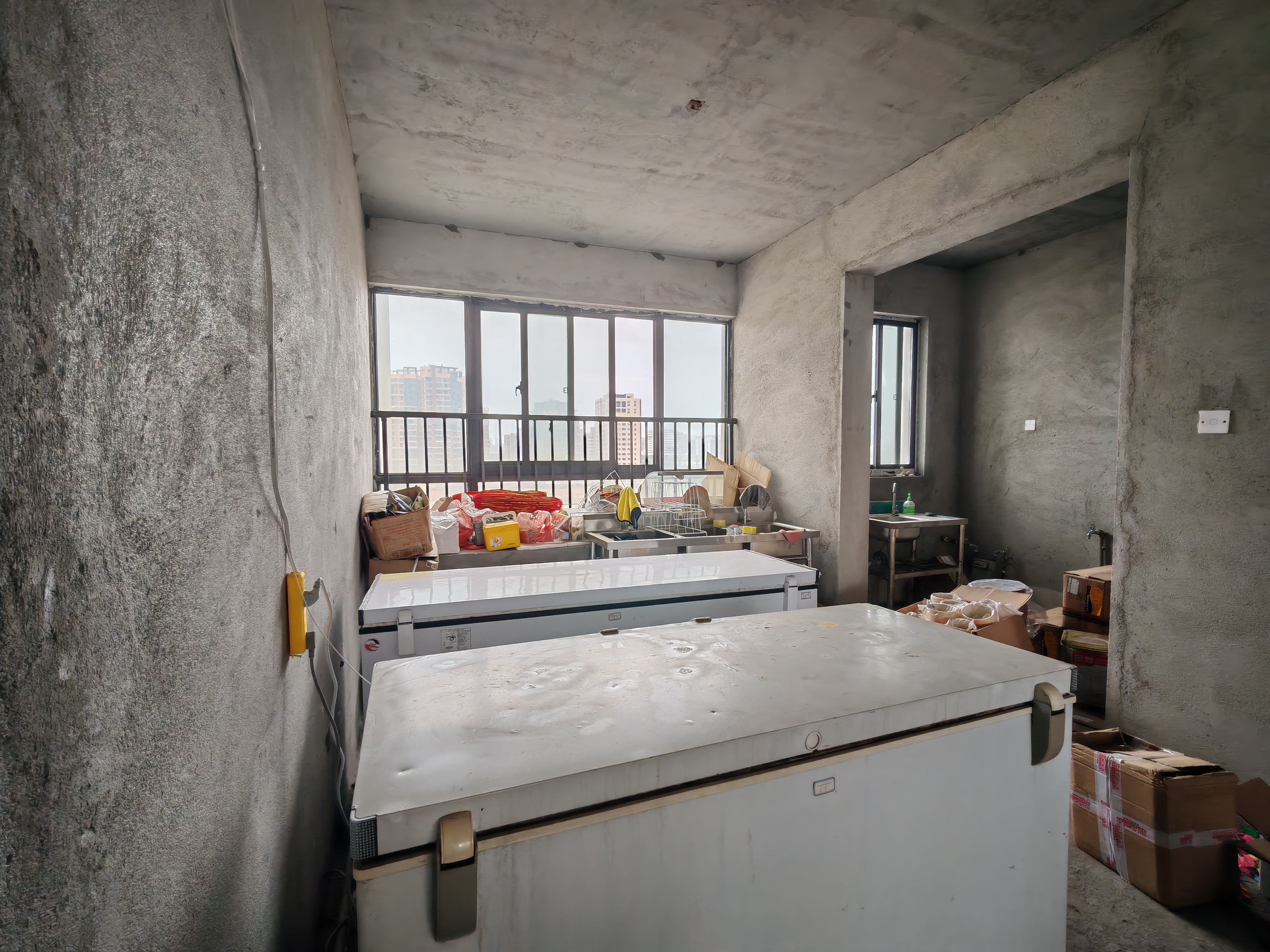 新城吾悦广场 4室2厅2卫 246.0万 新城吾悦广场 4室2厅2卫 246.0万客厅