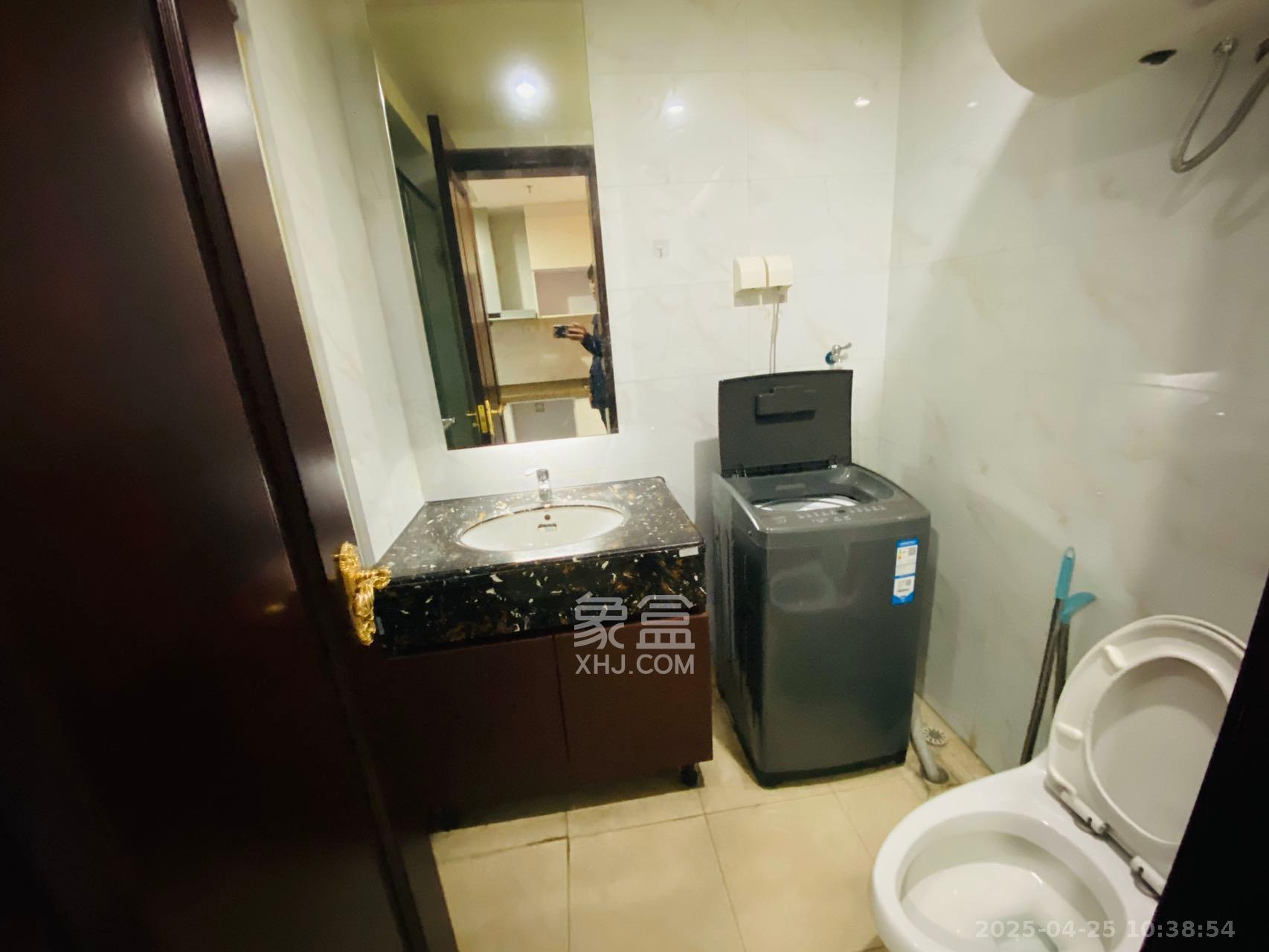恒大御景湾  1室0厅1卫   1400.00元/月室内图