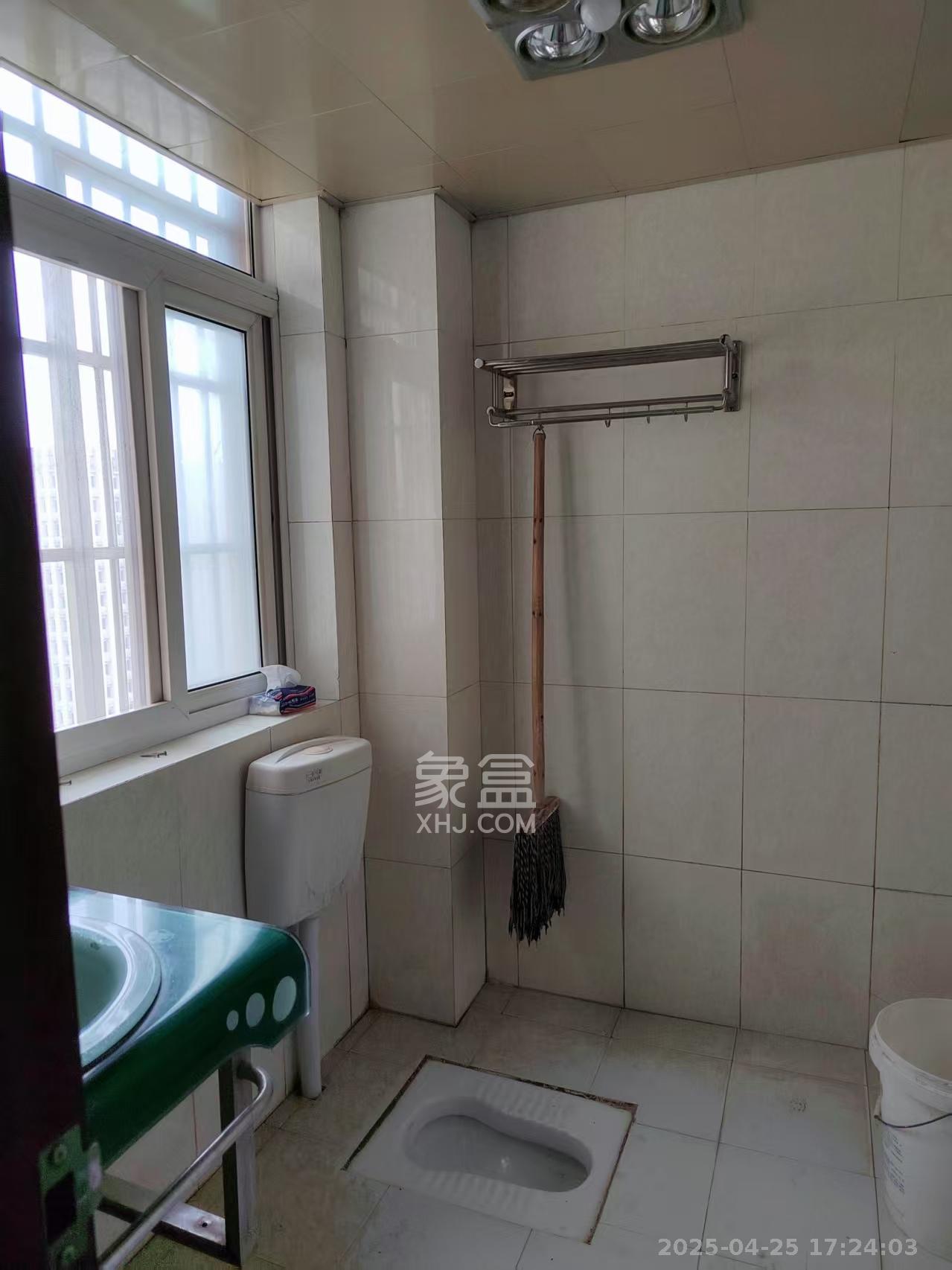 黎郡新宇康景园 2室2厅1卫 1700.0元/月 黎郡新宇康景园 2室2厅1卫 1700.0元/月室内图