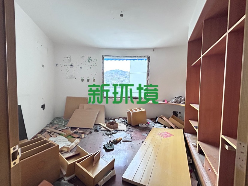 宏力大厦（宏历商业广场）  5室2厅2卫   81.80万室内图