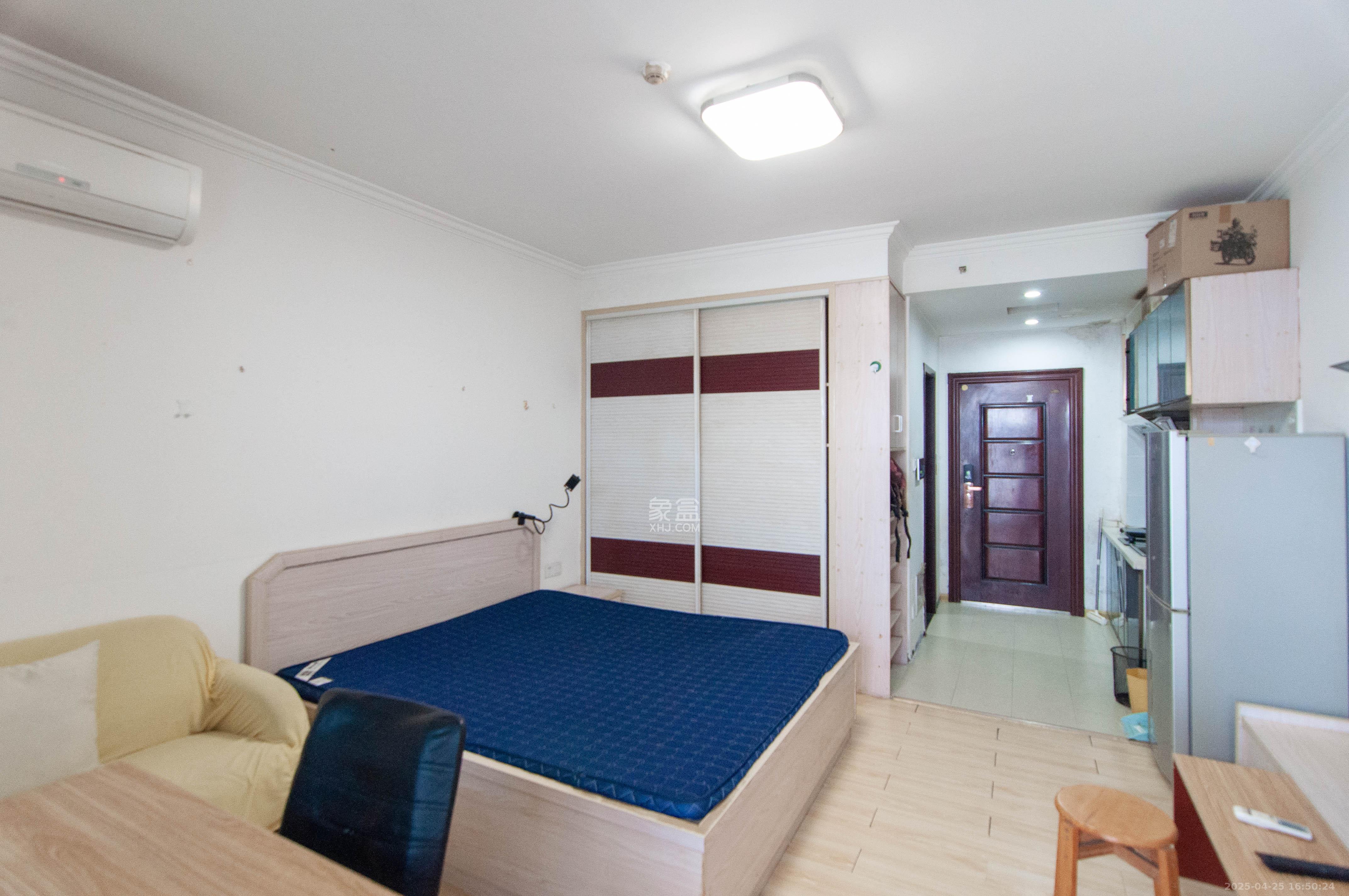 中一九骏(枫桥苑) 1室1厅1卫 30.0万 中一九骏(枫桥苑) 1室1厅1卫 30.0万客厅