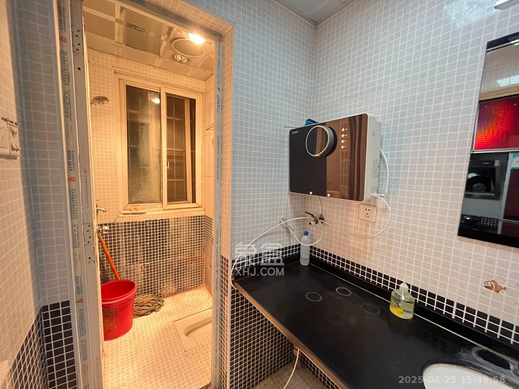 三城花苑(一,二,三期) 2室2厅1卫 1200.0元/月 三城花苑(一,二,三期) 2室2厅1卫 1200.0元/月室内图