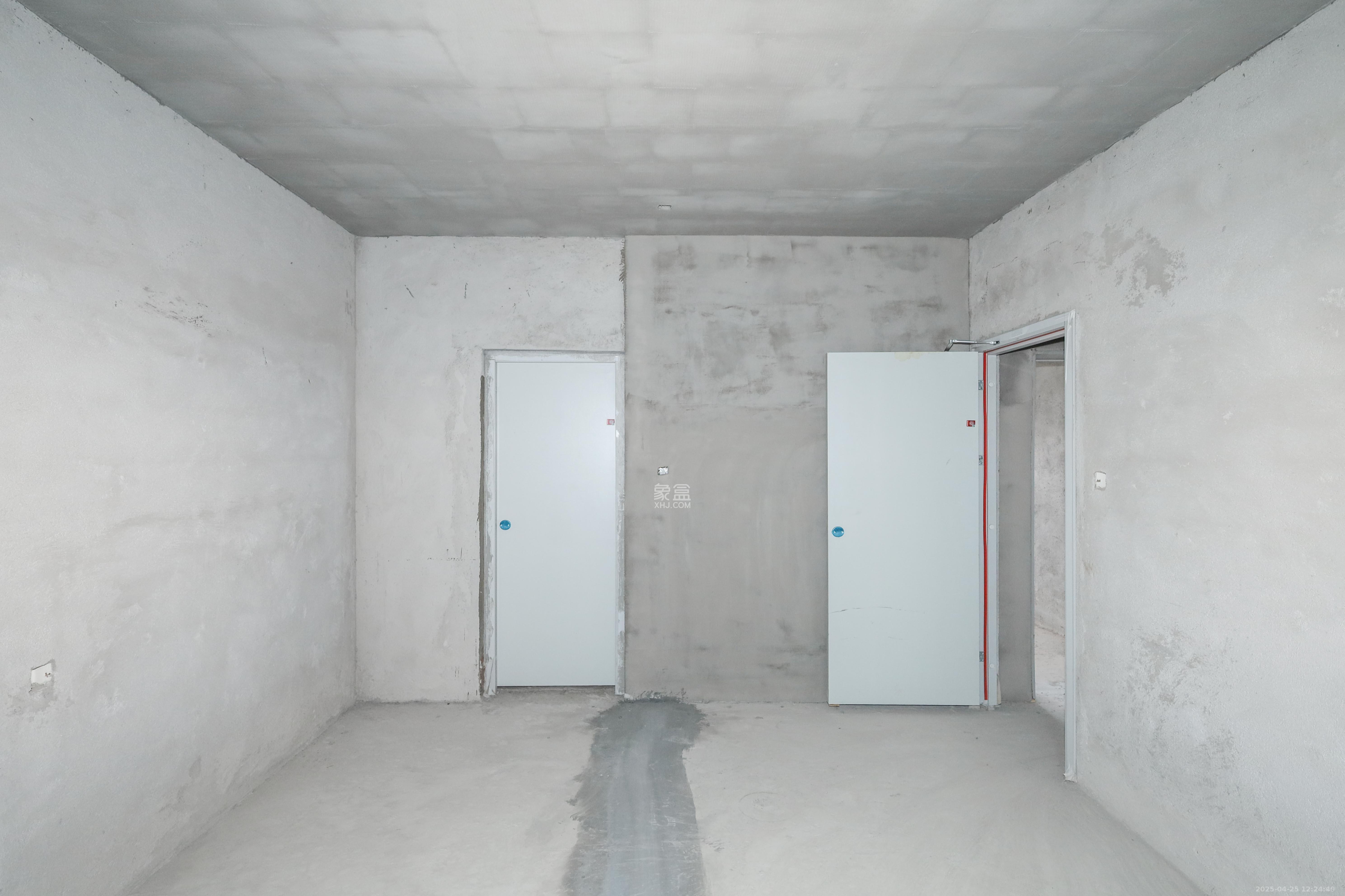 碧桂园山湖城  3室2厅2卫    63.8万卧室