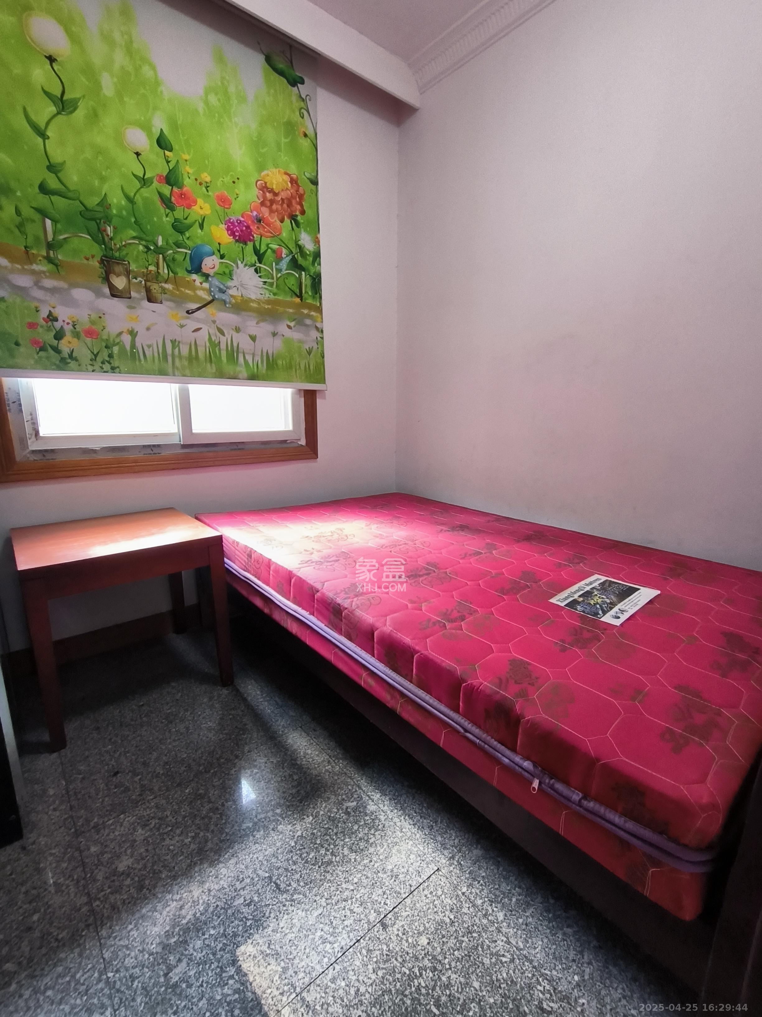 上王家冲小区  3室1厅1卫    1500.0元/月 上王家冲小区  3室1厅1卫    1500.0元/月室内图