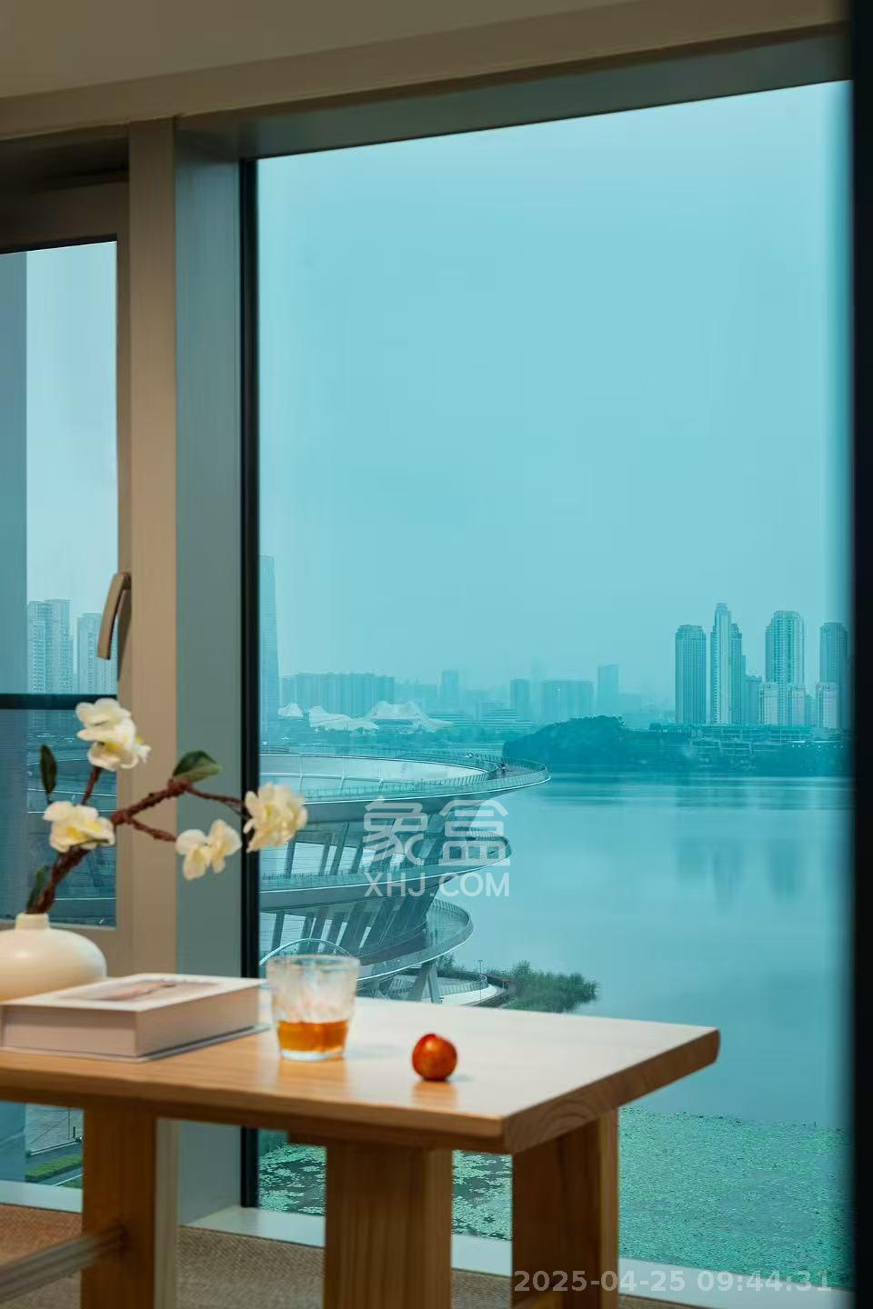 福晟翡翠湾  2室1厅1卫   2600.00元/月室内图