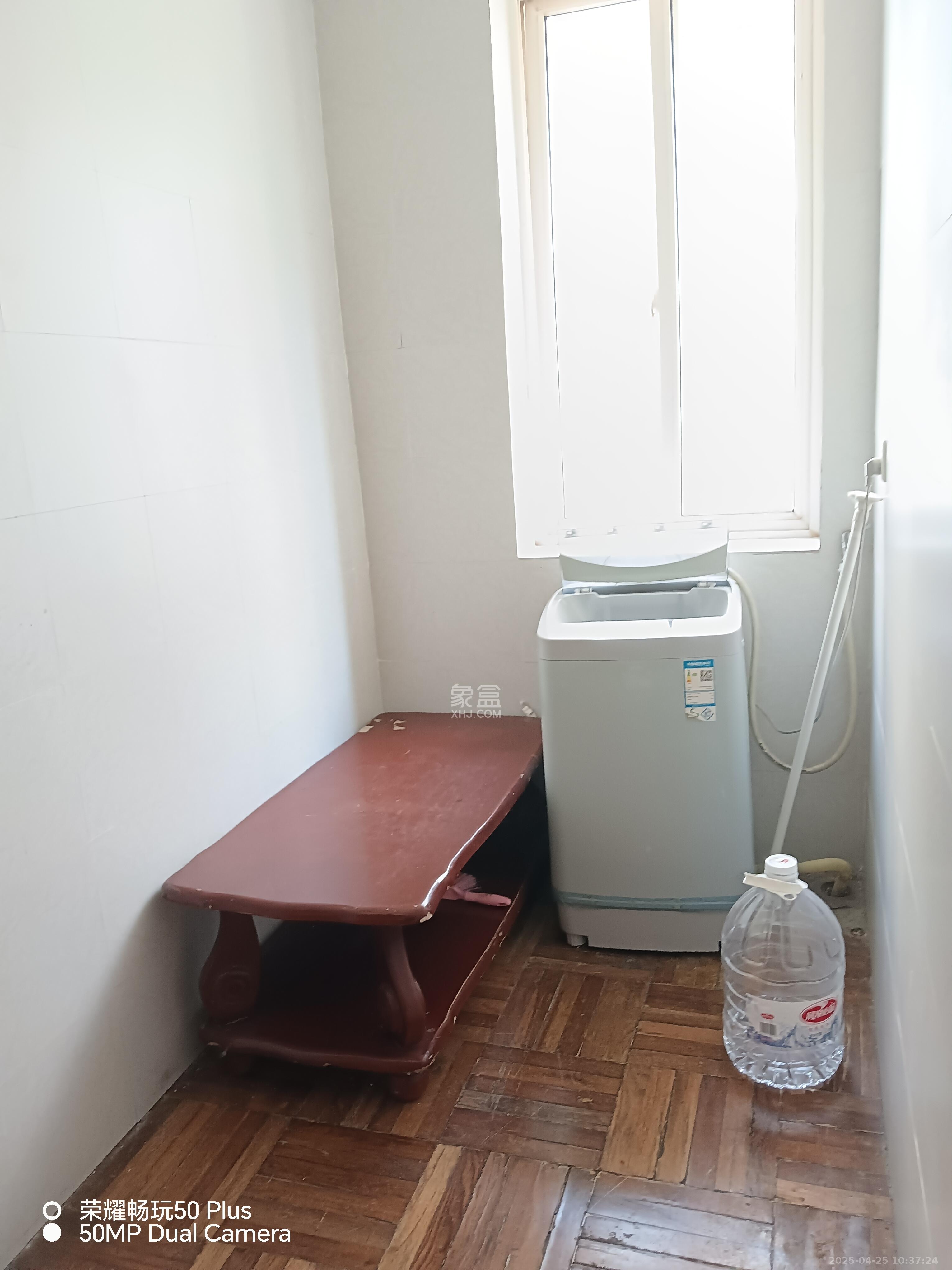 乔庄社区 2室1厅1卫 2200.0元/月 乔庄社区 2室1厅1卫 2200.0元/月室内图