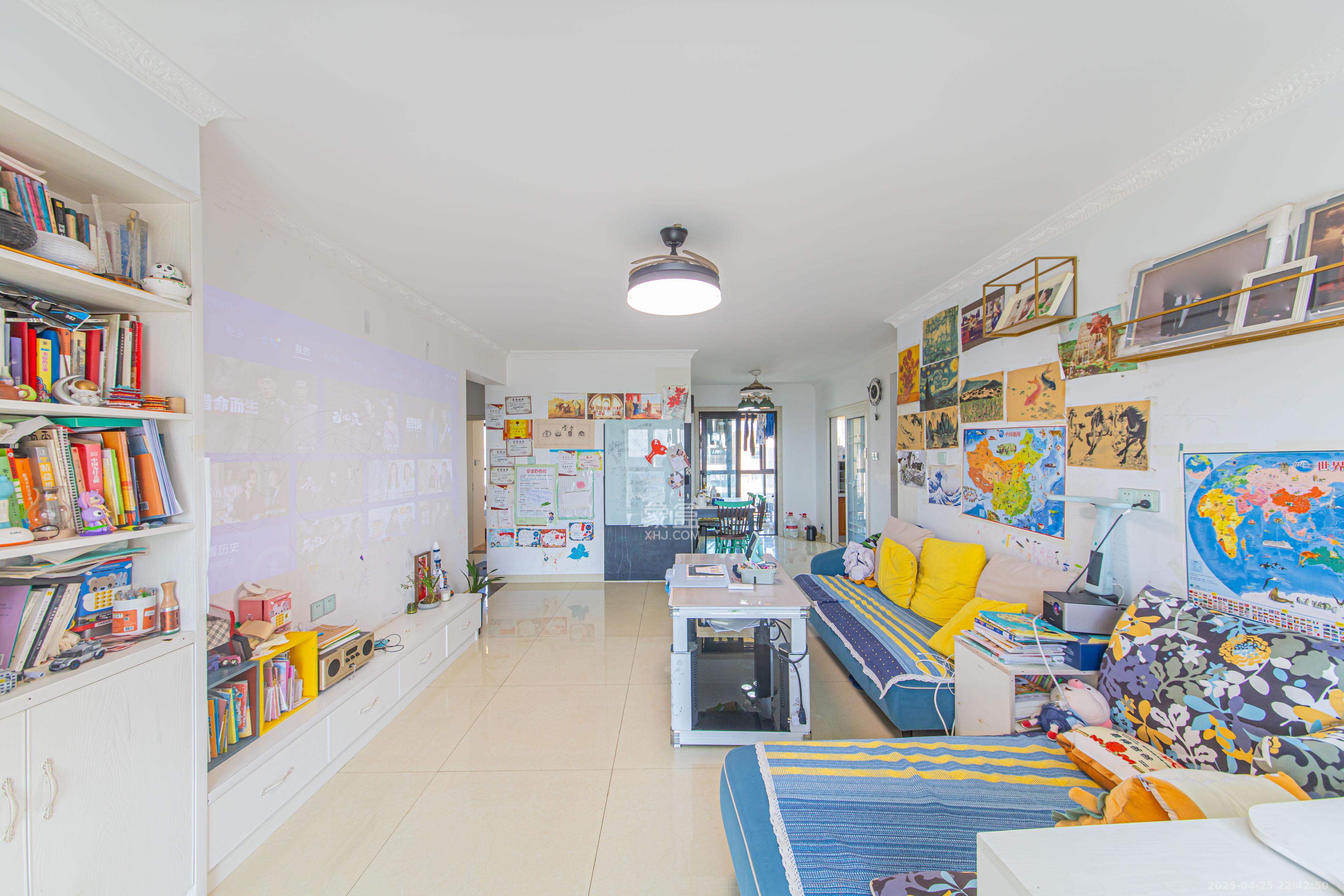 北辰中央公园C区 3室2厅2卫 116.0万 北辰中央公园C区 3室2厅2卫 116.0万客厅