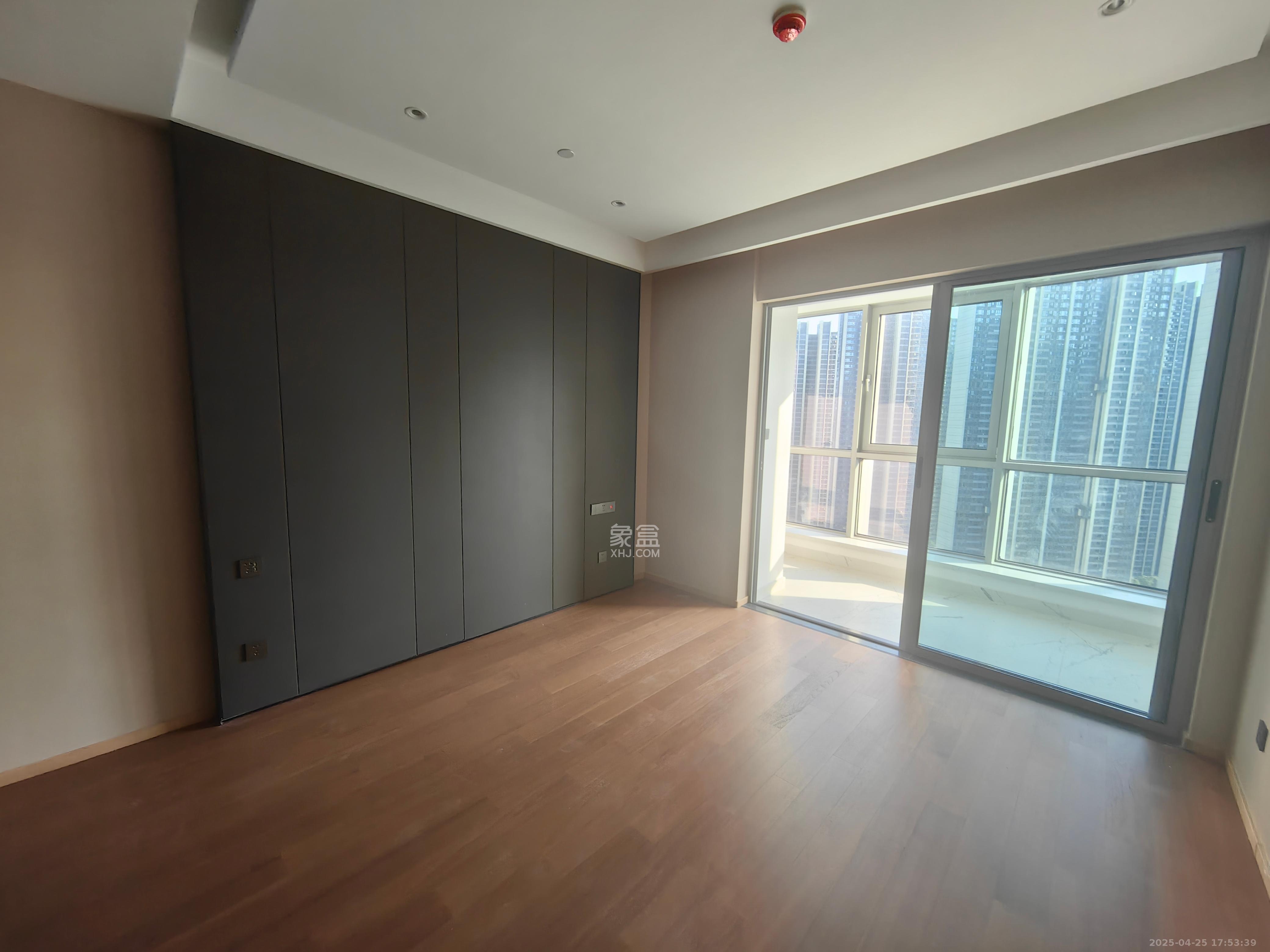 正荣梅溪紫阙台 4室2厅4卫 15000.0元/月 正荣梅溪紫阙台 4室2厅4卫 15000.0元/月室内图