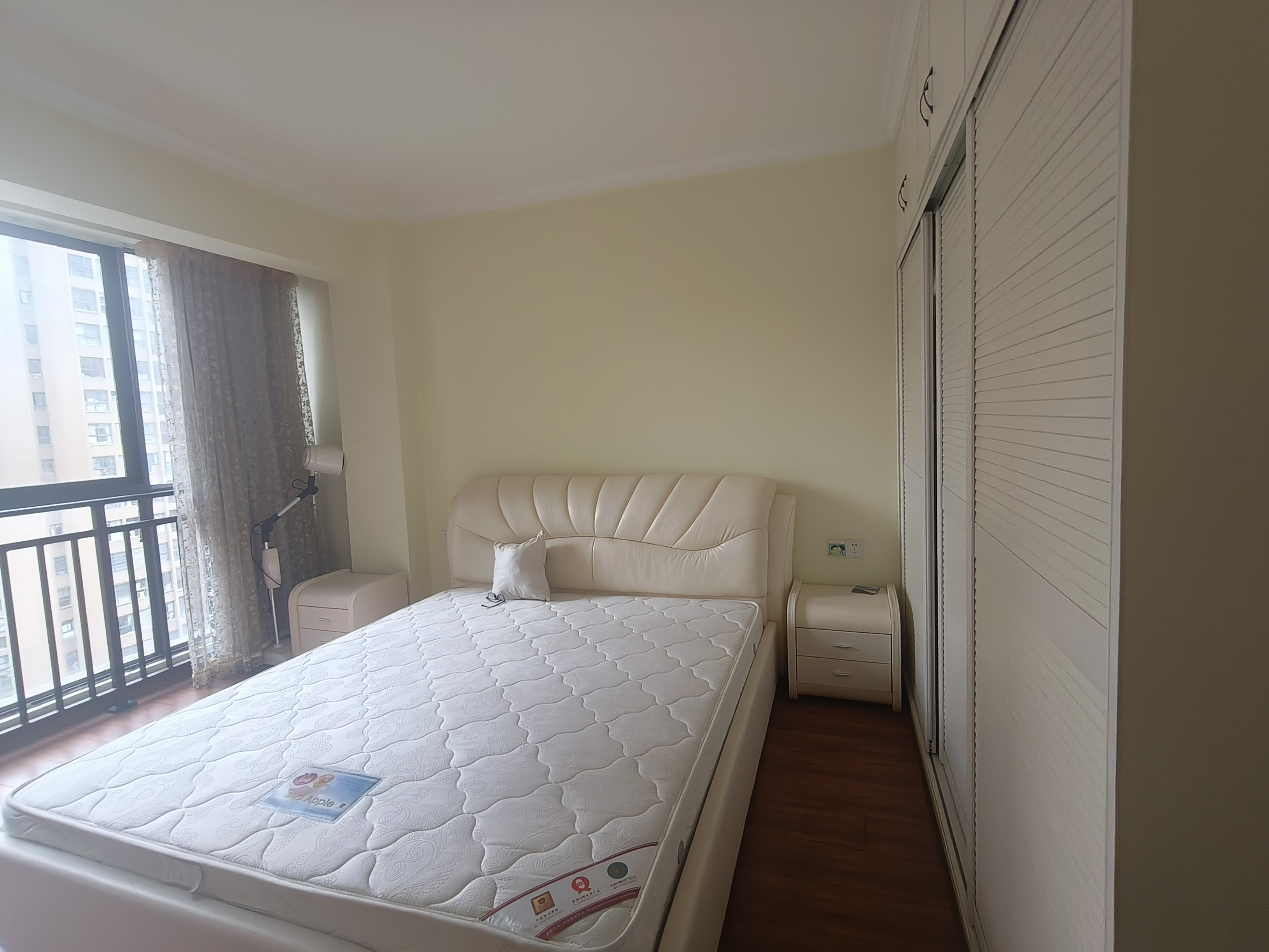 鑫成君泰 3室2厅2卫 1400.0元/月 鑫成君泰 3室2厅2卫 1400.0元/月室内图