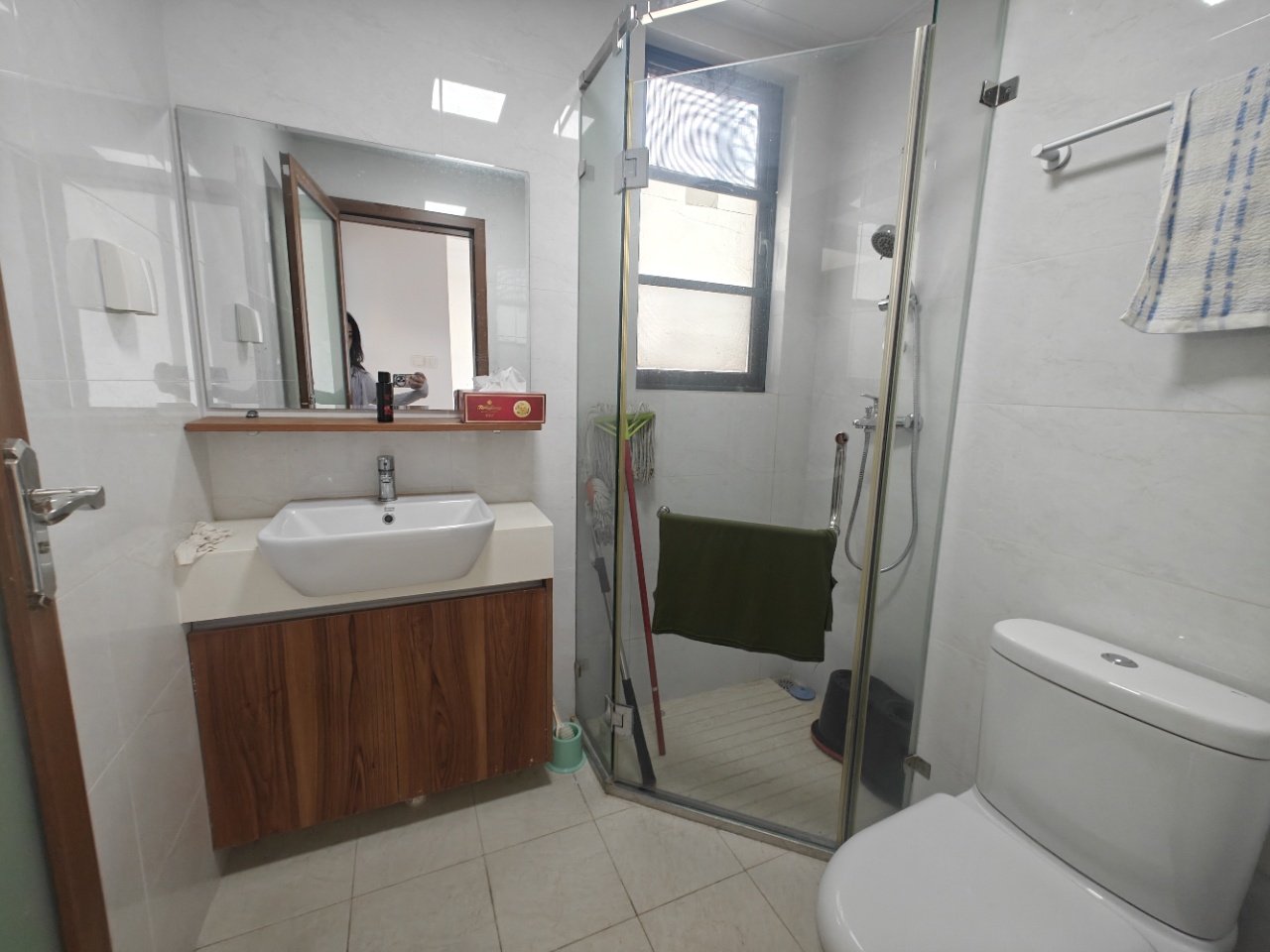 星华海岸城一期  2室2厅1卫    105.0万 星华海岸城一期  2室2厅1卫    105.0万室内图