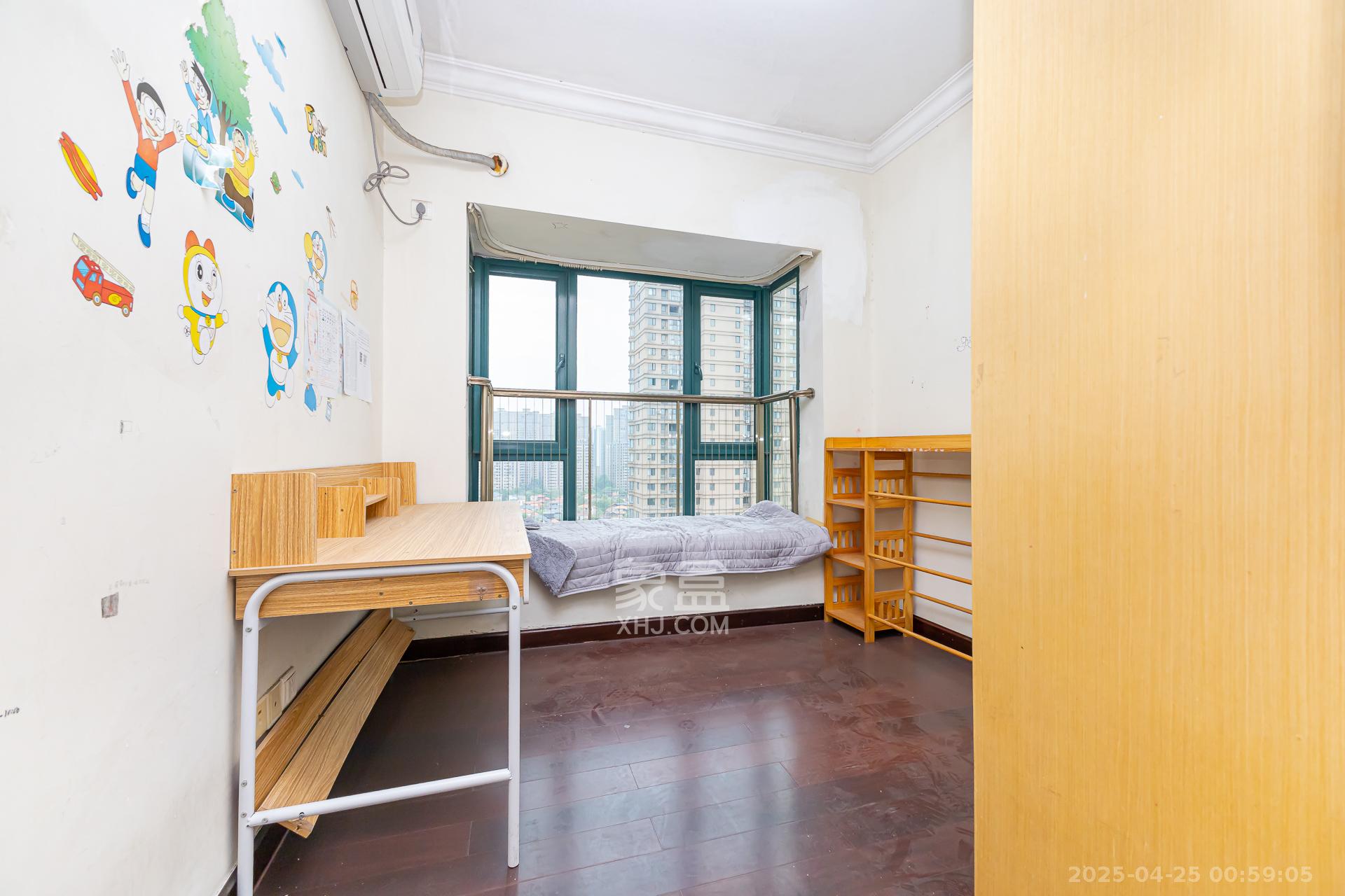 恒大名都 3室2厅1卫 46.0万 恒大名都 3室2厅1卫 46.0万卧室