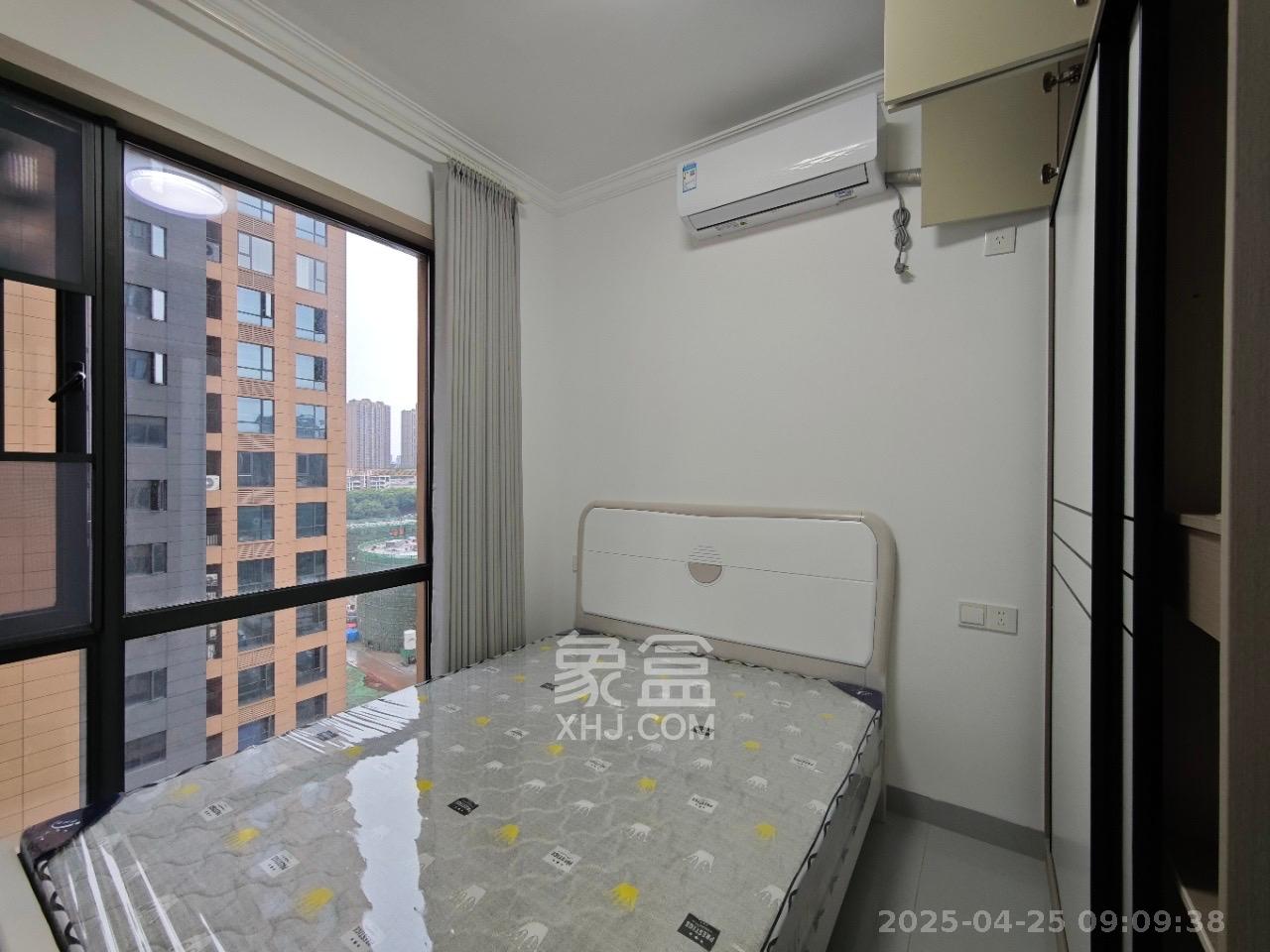 莲馨苑  2室1厅1卫    2000.0元/月室内图