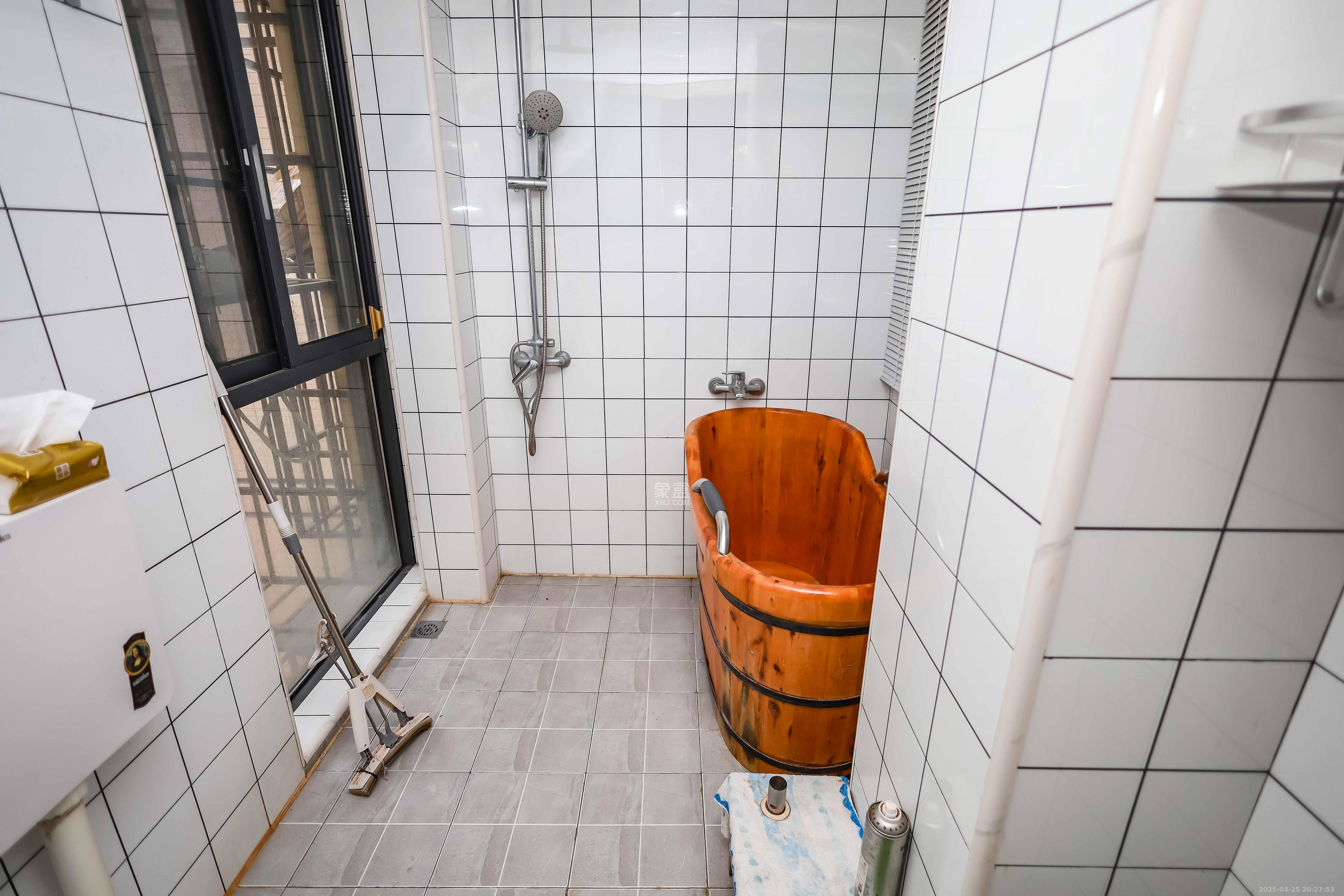 盛世耀凯  2室2厅1卫   88.00万卫生间