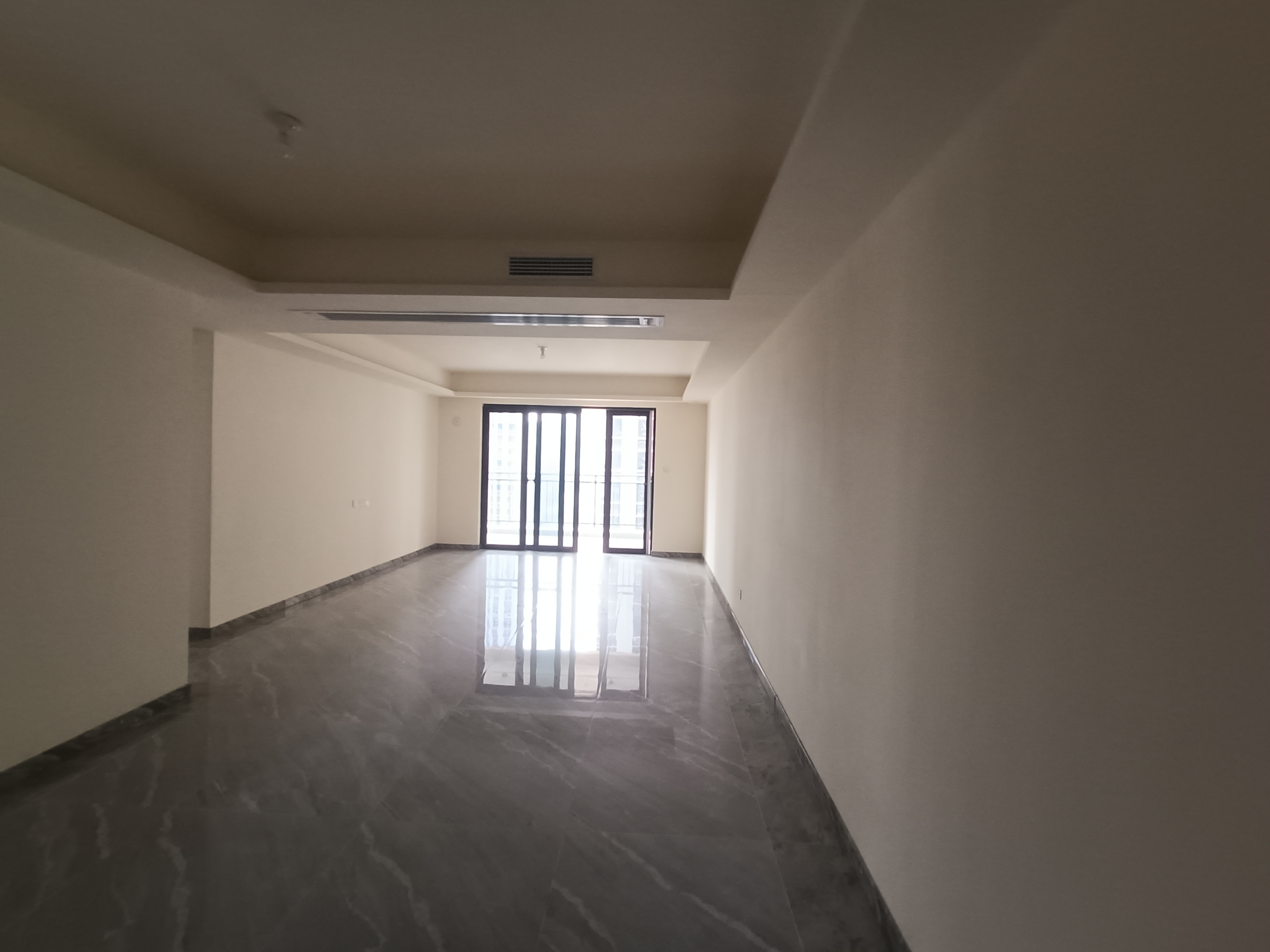 碧桂园翘楚棠 4室2厅2卫 2000.0元/月 碧桂园翘楚棠 4室2厅2卫 2000.0元/月室内图