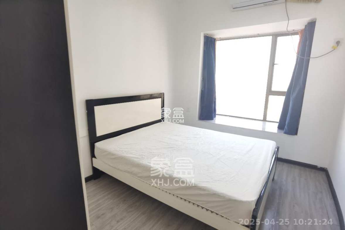 江山帝景哈佛  3室2厅2卫    2700.0元/月 江山帝景哈佛  3室2厅2卫    2700.0元/月室内图