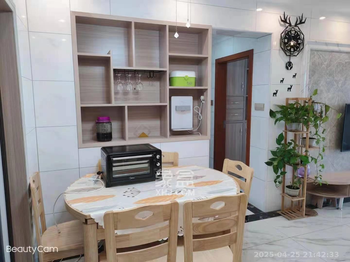 叠彩兰亭  1室0厅0卫   2500.00元/月室内图