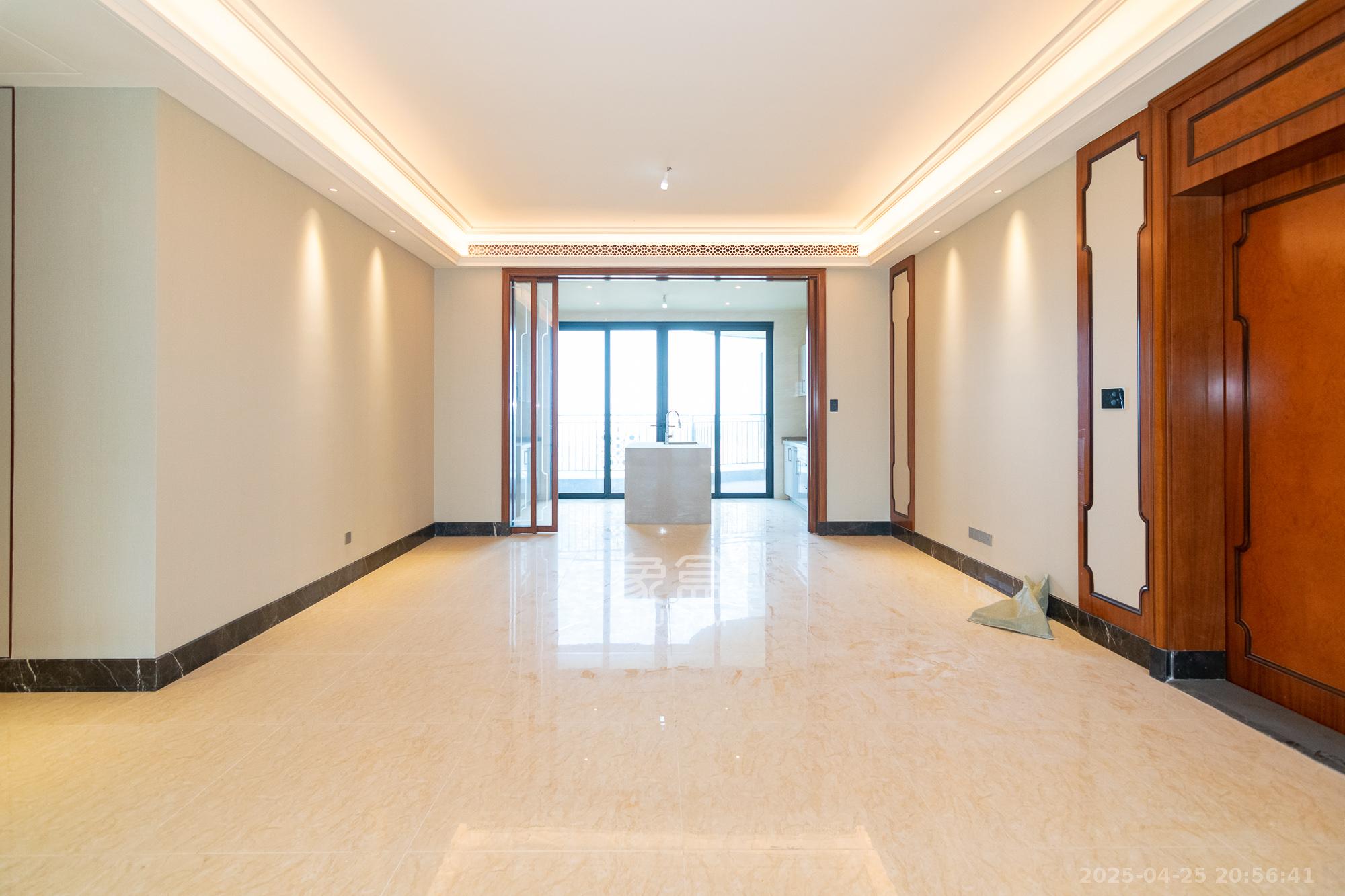 星河湾  4室2厅3卫    368.0万 星河湾  4室2厅3卫    368.0万