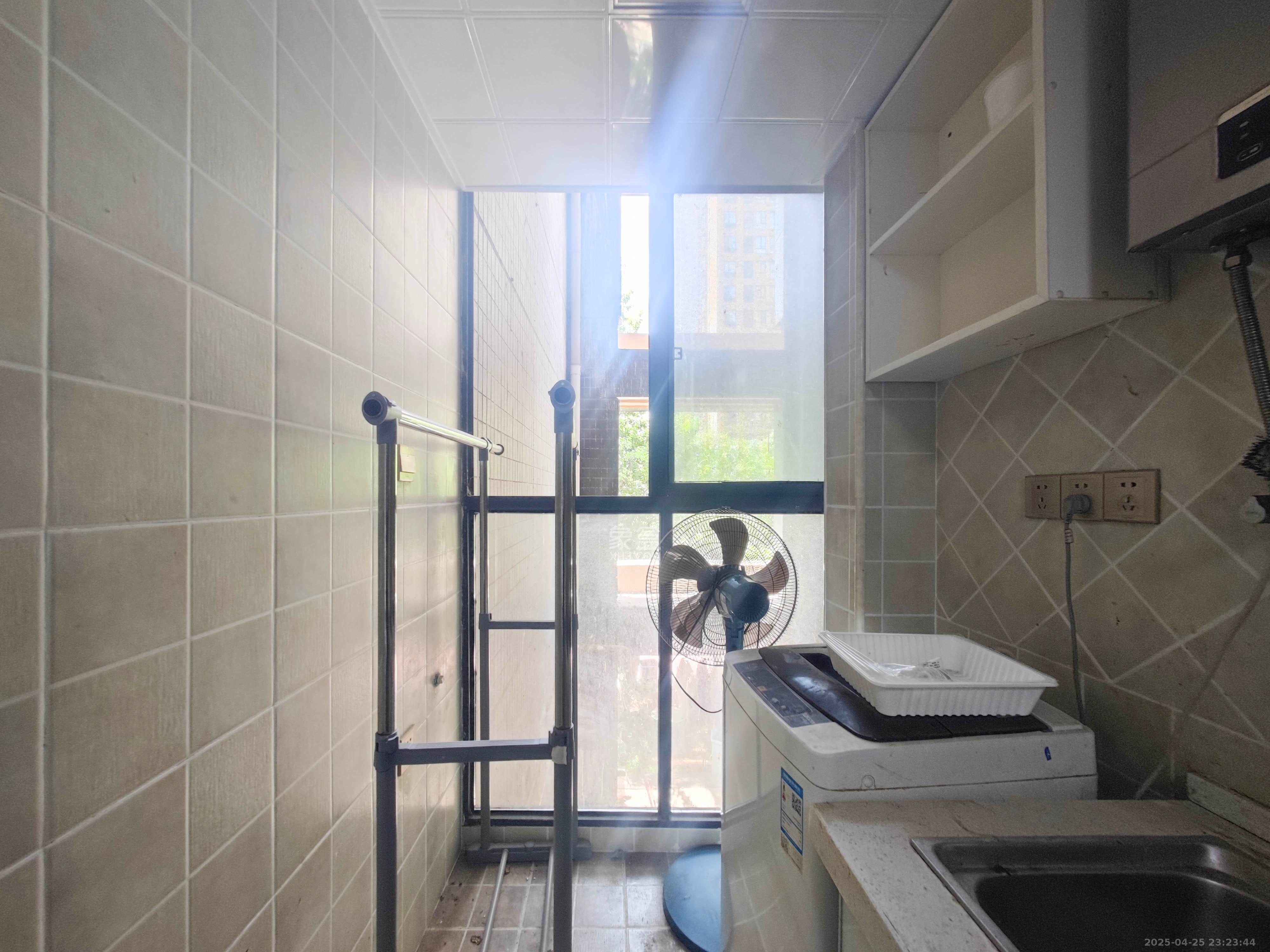 五矿万境水岸二期(五矿万境水岸和苑)  2室2厅1卫    105.0万 五矿万境水岸二期(五矿万境水岸和苑)  2室2厅1卫    105.0万其他