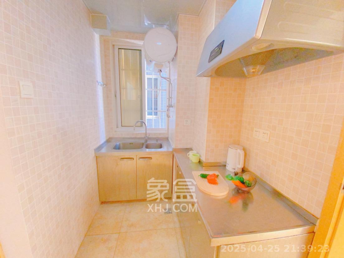城市动力  1室1厅1卫   2300.00元/月室内图