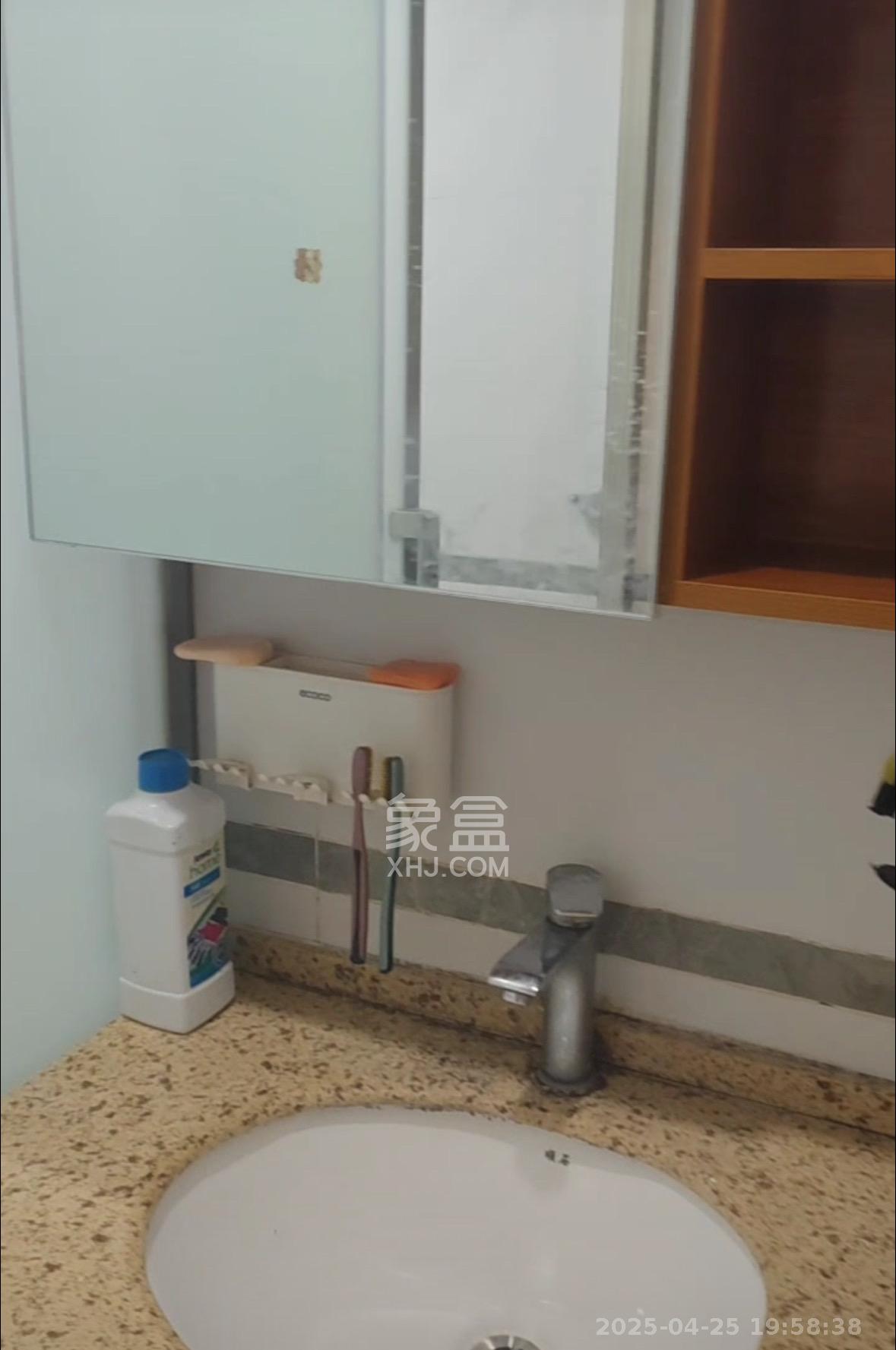 朝正美苑  1室0厅0卫   2200.00元/月室内图