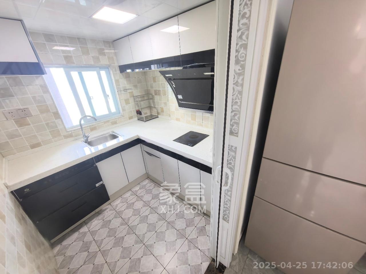 达美溪湖湾 2室1厅1卫 2900.0元/月 达美溪湖湾 2室1厅1卫 2900.0元/月室内图