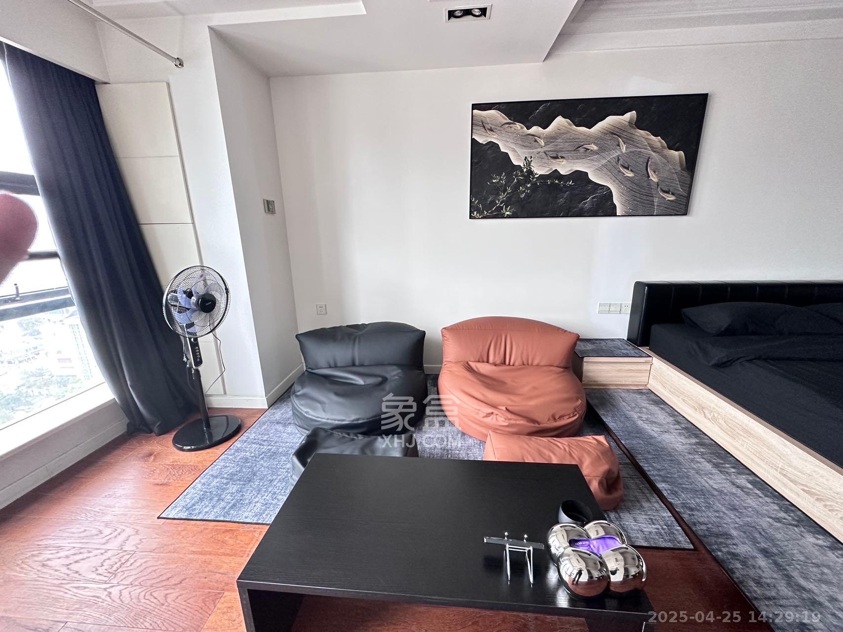 壹号公馆 1室1厅0卫 2700.0元/月 壹号公馆 1室1厅0卫 2700.0元/月室内图