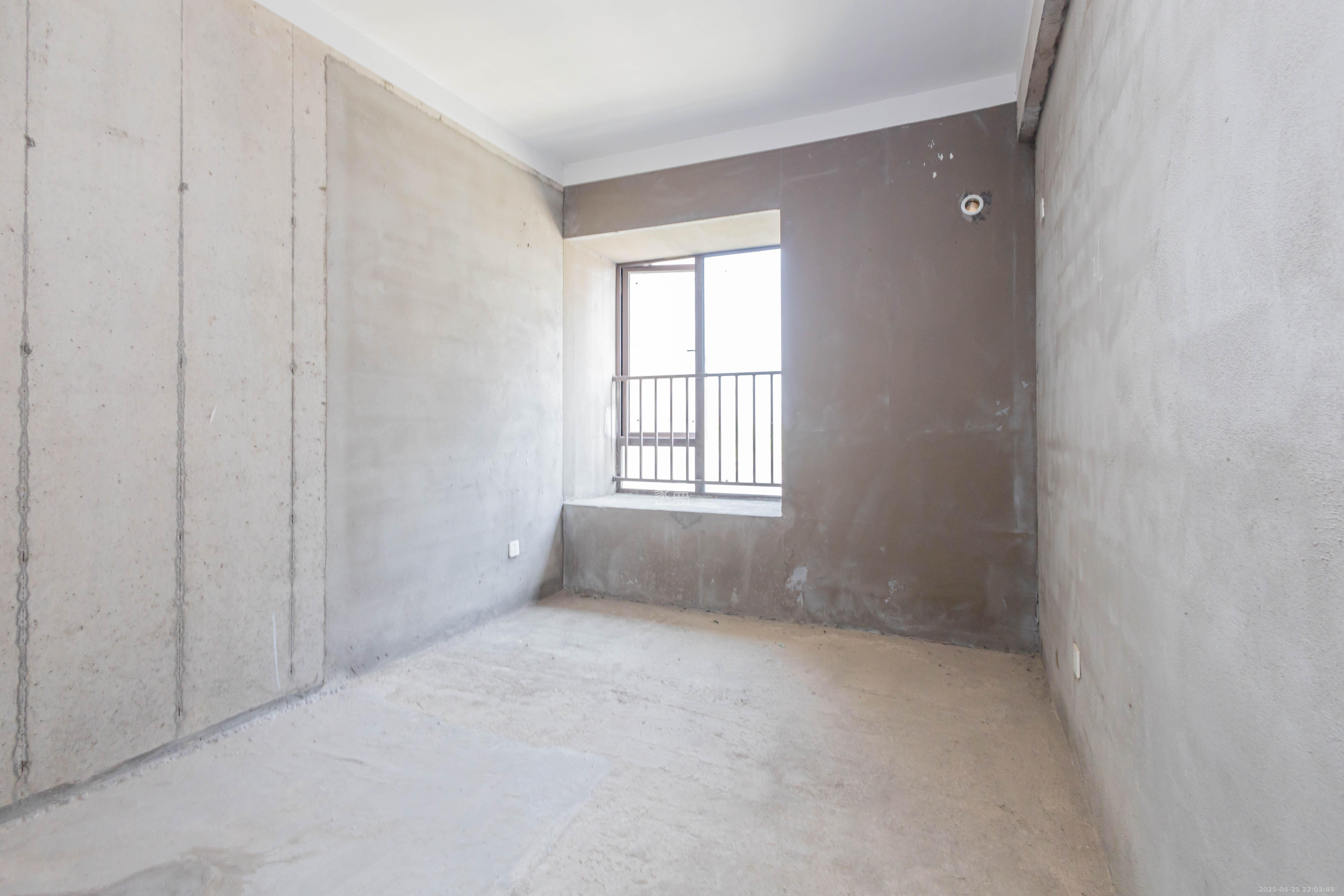 湘域芯城一期 4室2厅2卫 106.8万 湘域芯城一期 4室2厅2卫 106.8万卧室