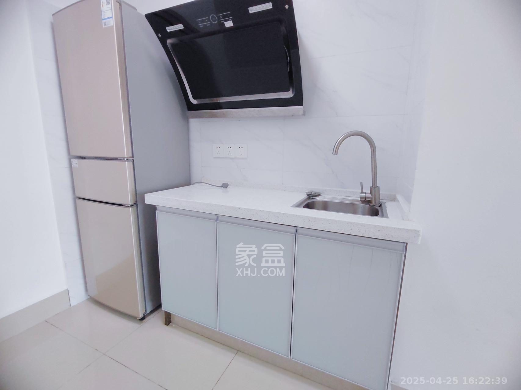 御景大厦  1室0厅1卫    1850.0元/月 御景大厦  1室0厅1卫    1850.0元/月室内图