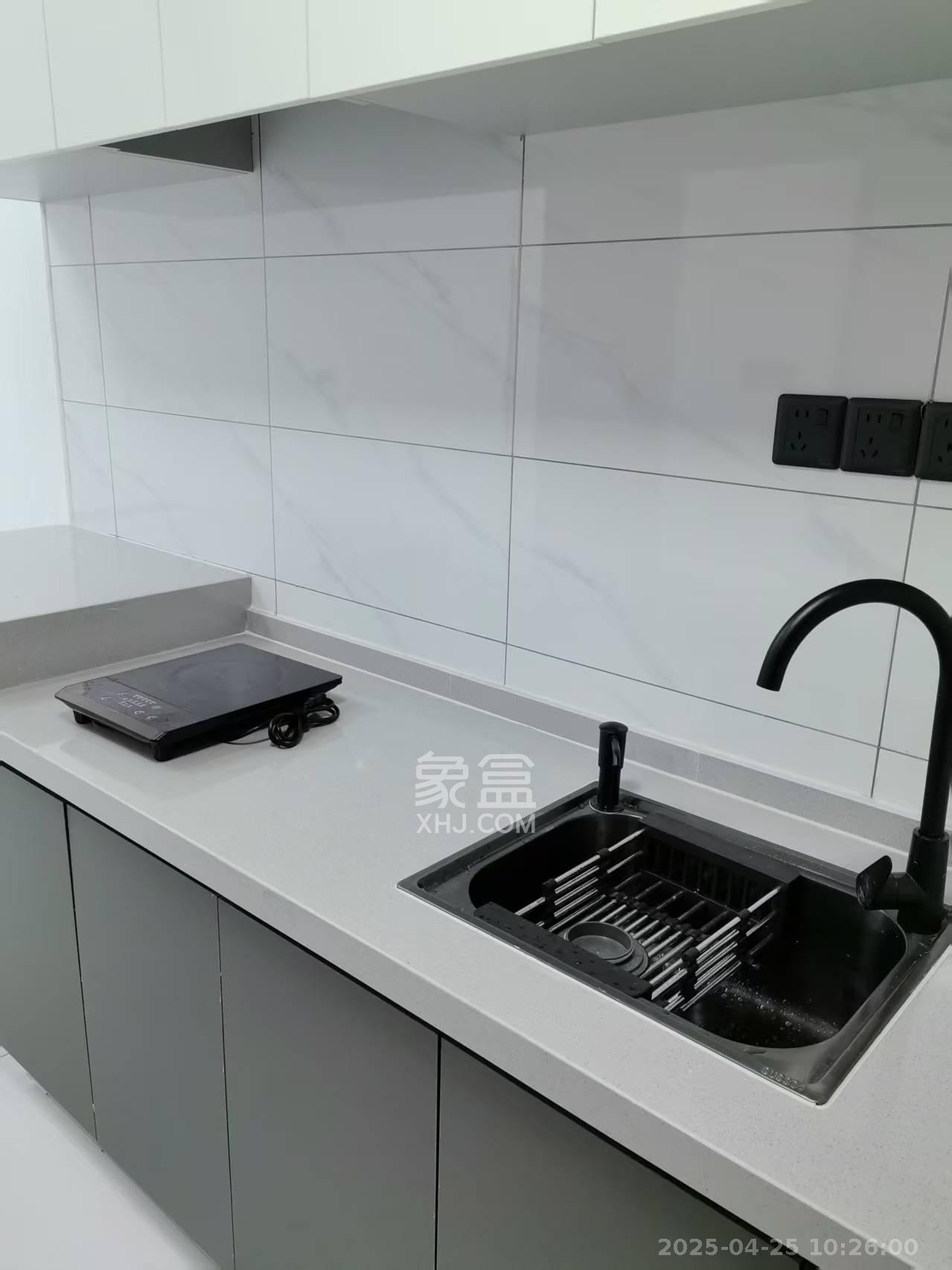 恒大譽府（融譽商業(yè)中心）  1室1廳1衛(wèi)   1600.00元/月室內(nèi)圖