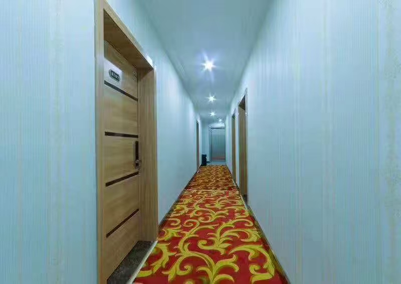 黄金塔安置小区散盘 1室2厅4卫 9500.0元/月 黄金塔安置小区散盘 1室2厅4卫 9500.0元/月室内图